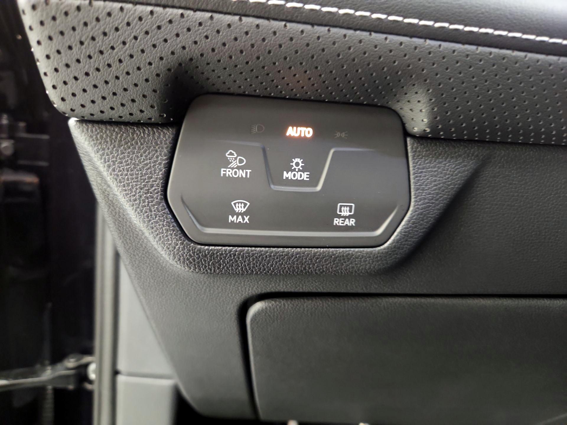 Thumbnail: 2024 Volkswagen Atlas - 13