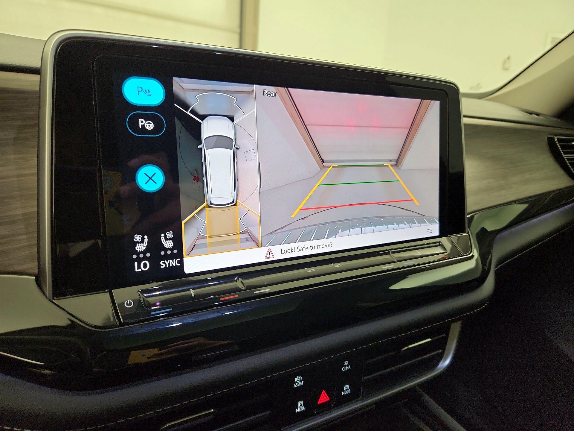 Thumbnail: 2024 Volkswagen Atlas - 15