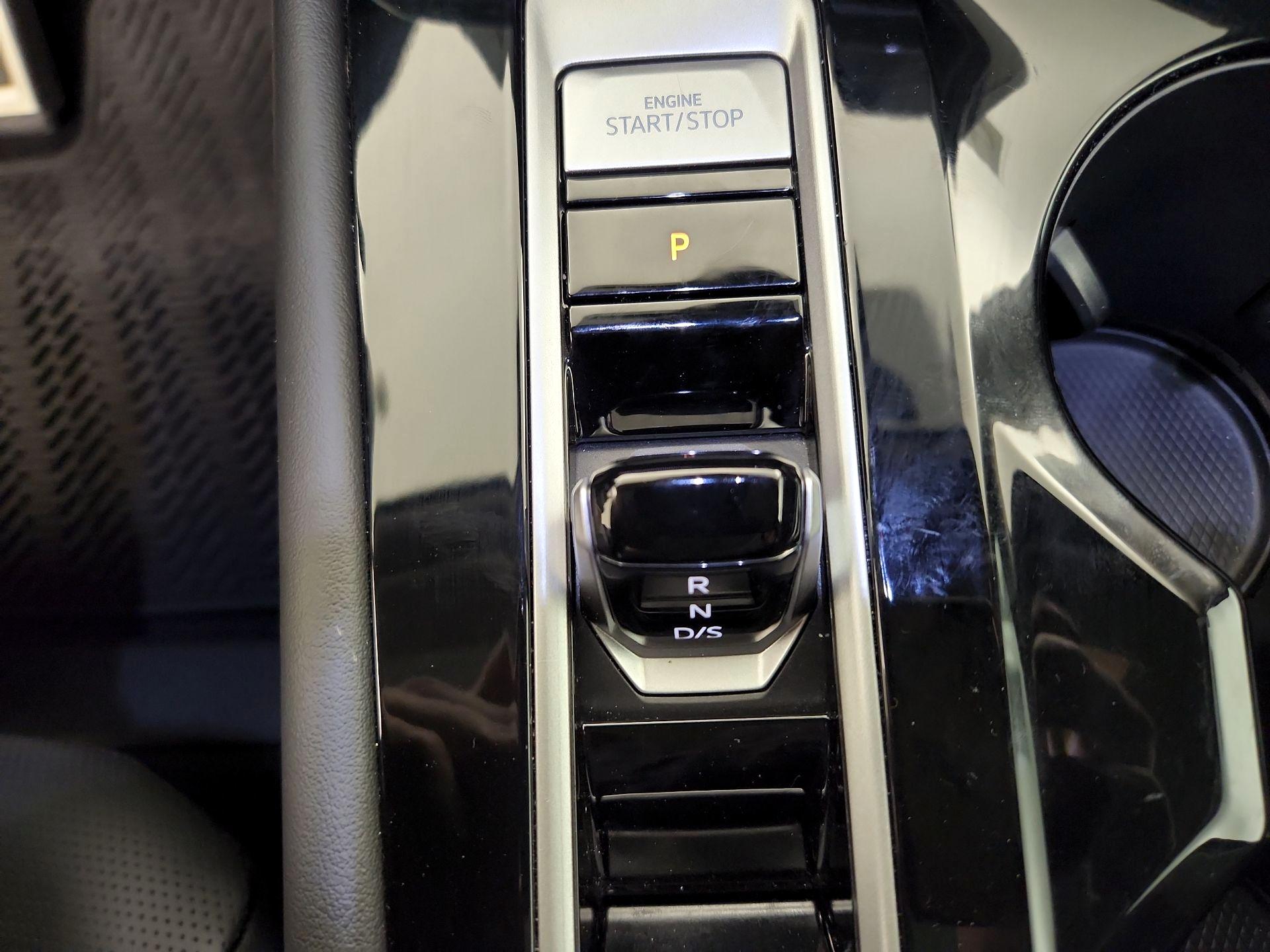 Thumbnail: 2024 Volkswagen Atlas - 18