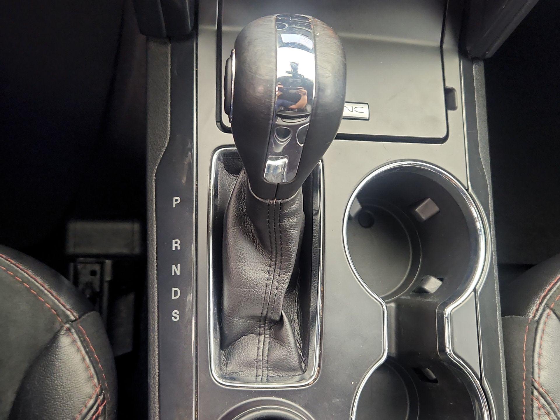 Thumbnail: 2019 Ford Explorer - 18