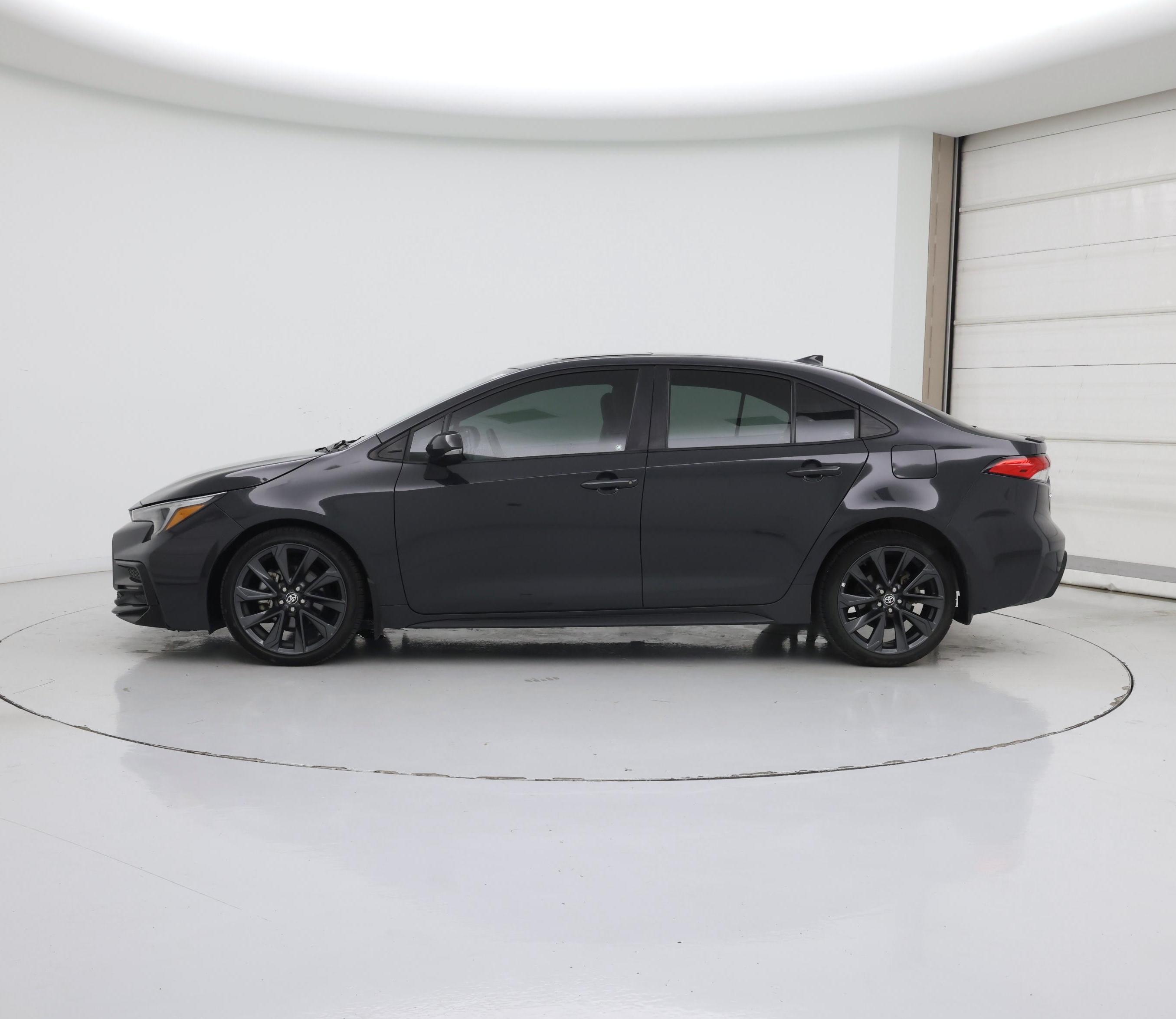 Thumbnail: 2023 Toyota Corolla - 3