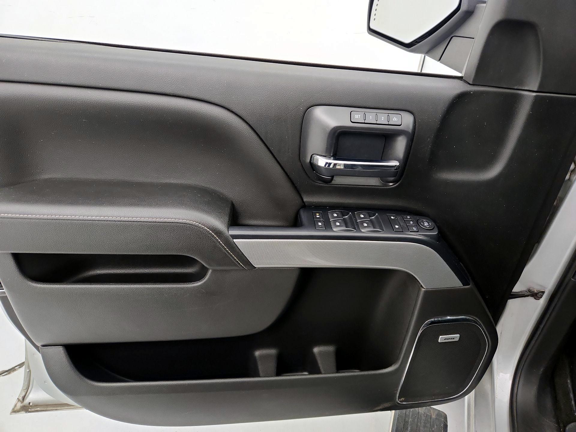 Thumbnail: 2018 Chevrolet Silverado 1500 - 12