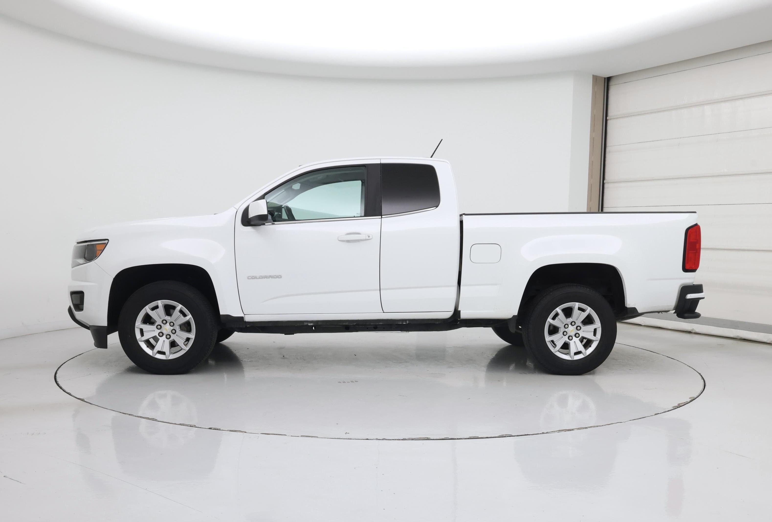 Thumbnail: 2020 Chevrolet Colorado - 3