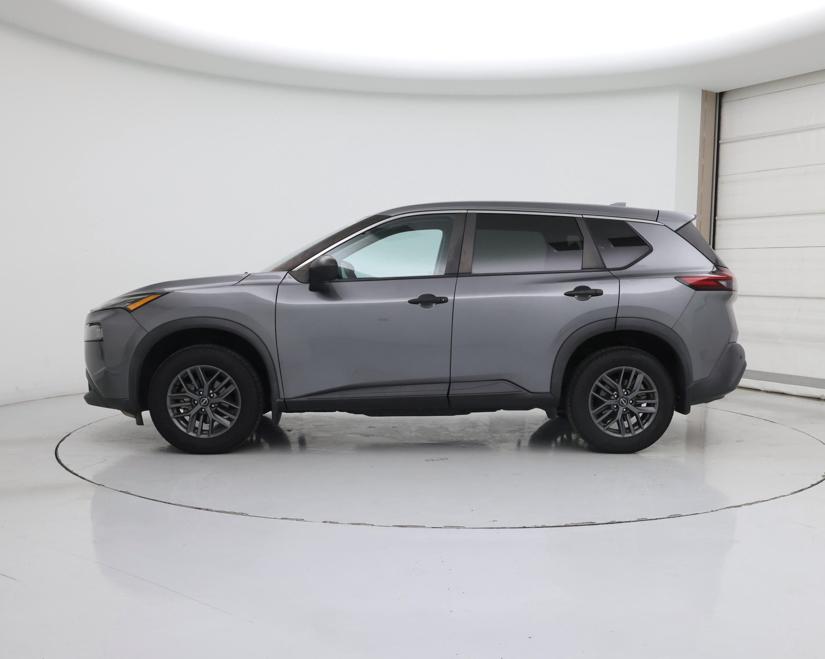 Thumbnail: 2021 Nissan Rogue - 3
