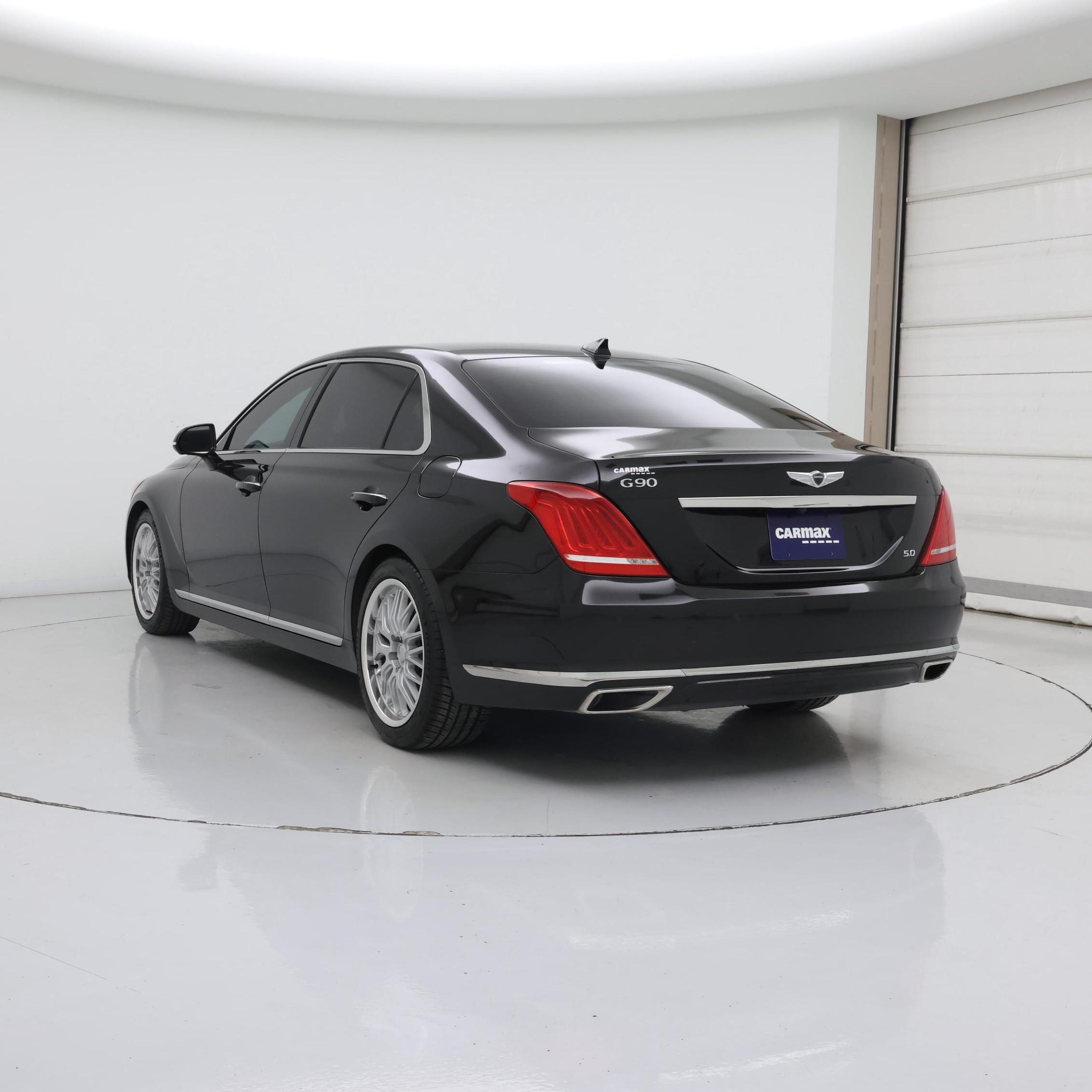 Thumbnail: 2019 Genesis G90 - 2
