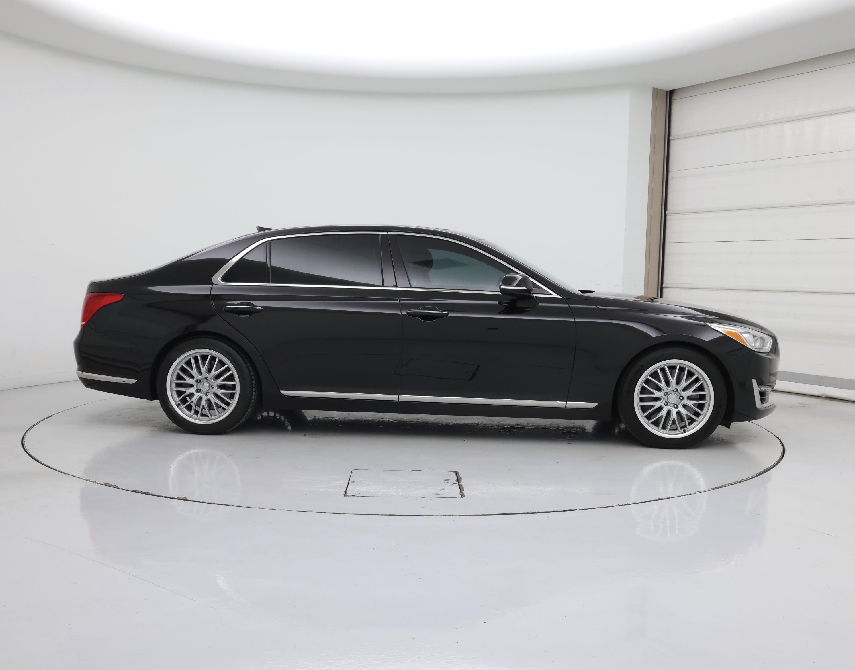 Thumbnail: 2019 Genesis G90 - 7