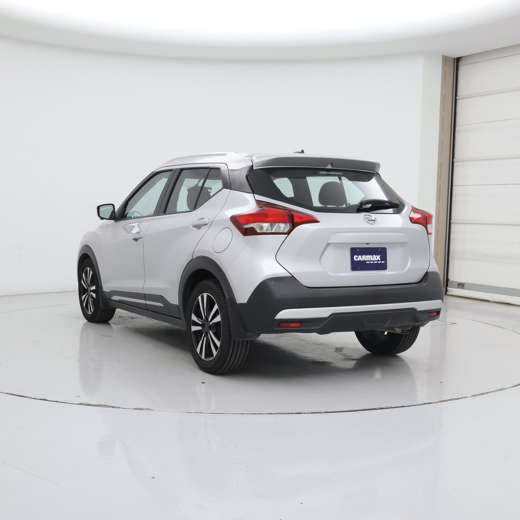 Thumbnail: 2018 Nissan Kicks - 2