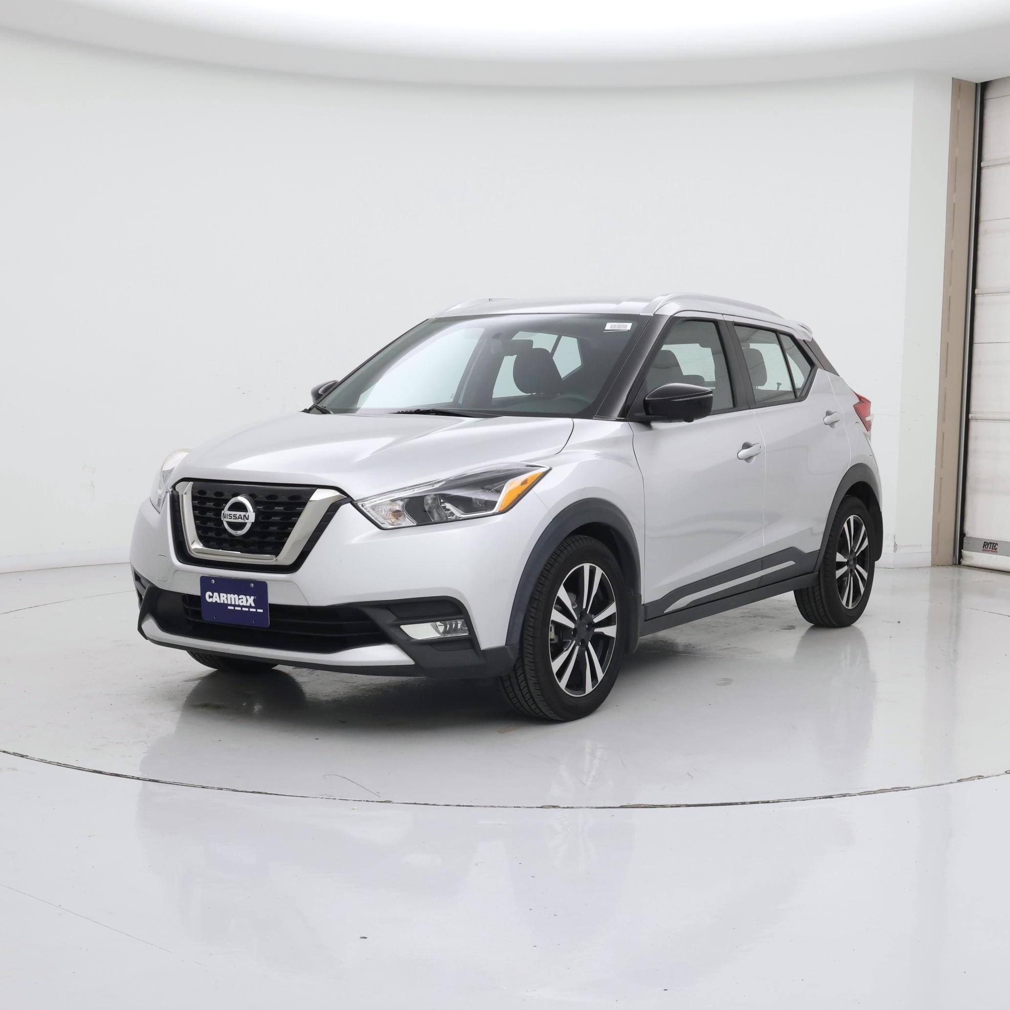 Thumbnail: 2018 Nissan Kicks - 4