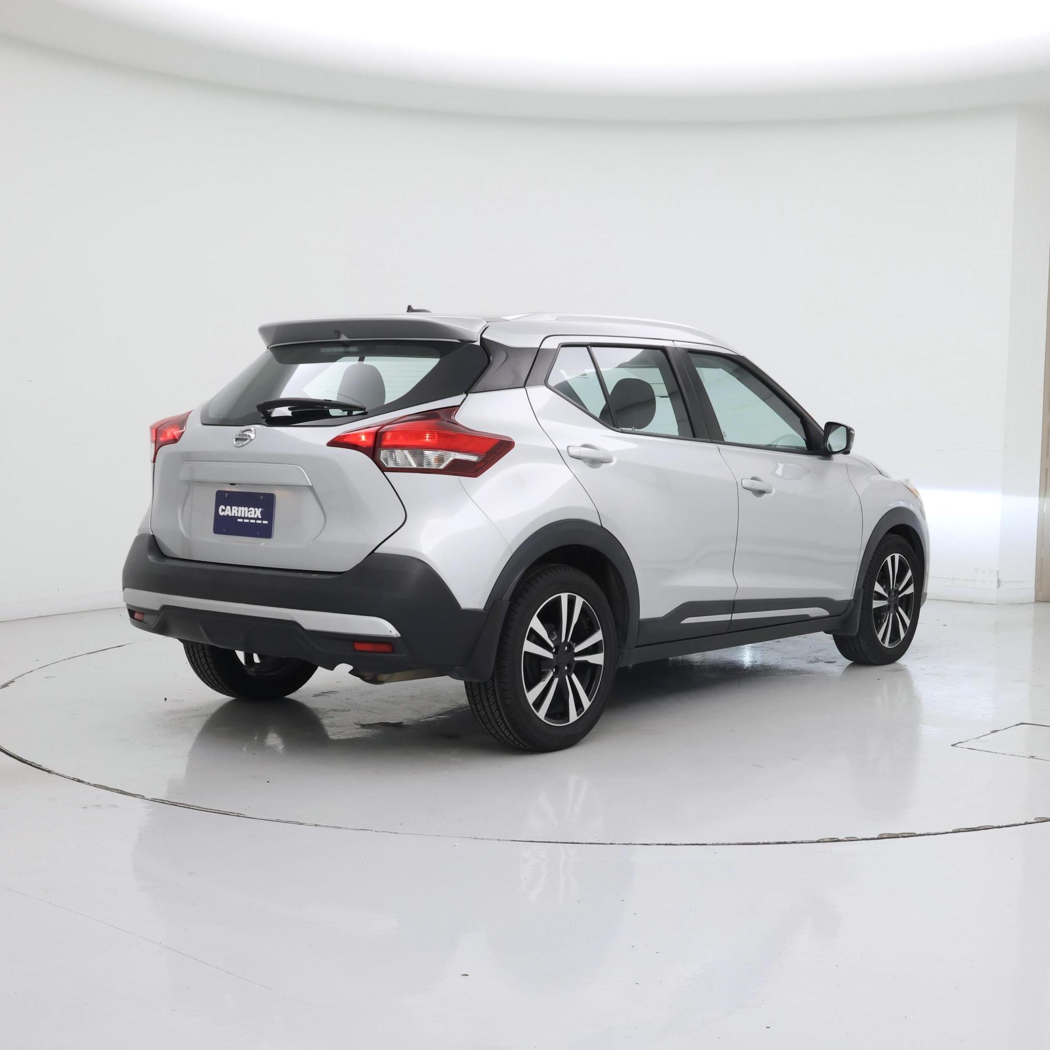 Thumbnail: 2018 Nissan Kicks - 8