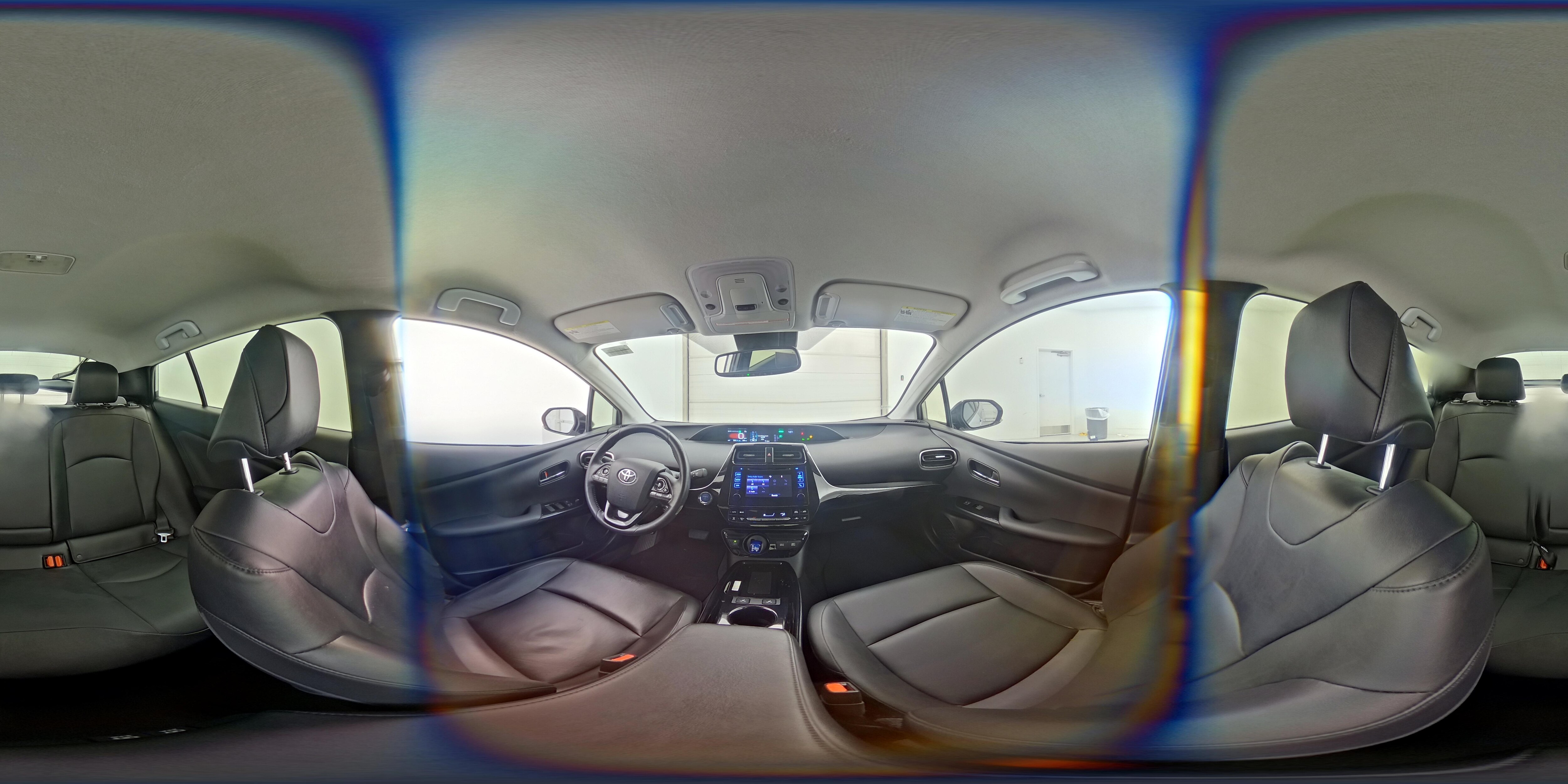 2019 Toyota Prius XLE - Photo 24