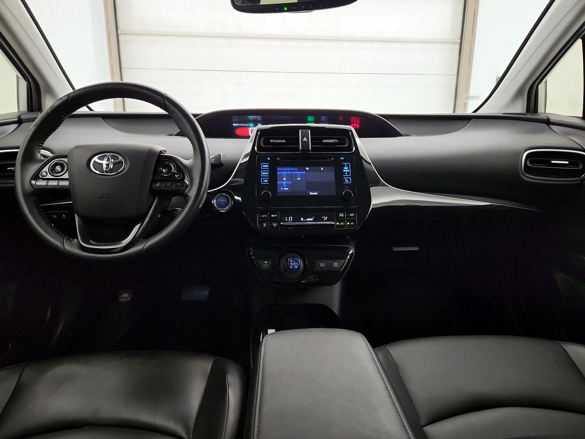 Thumbnail: 2019 Toyota Prius - 9