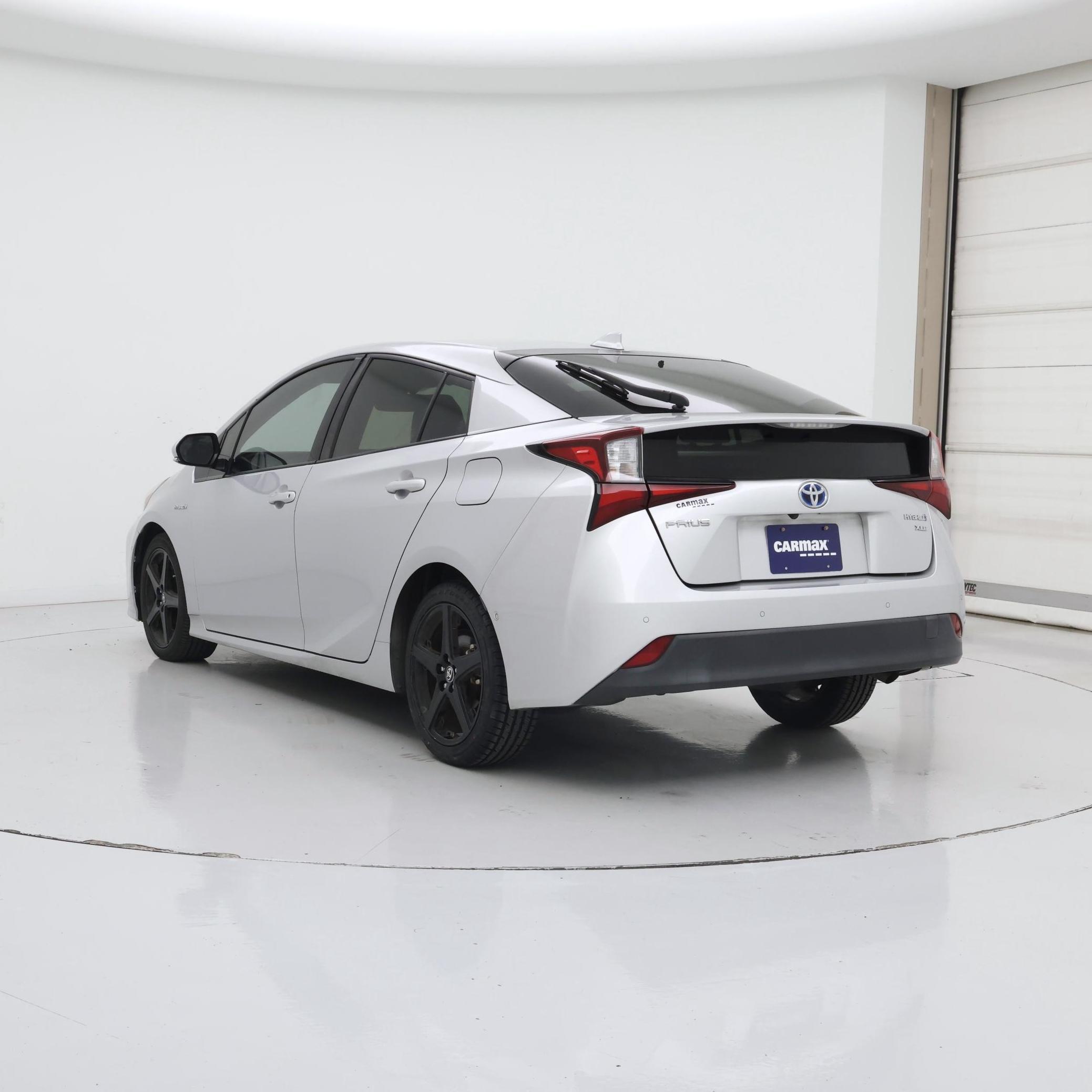 Thumbnail: 2019 Toyota Prius - 2