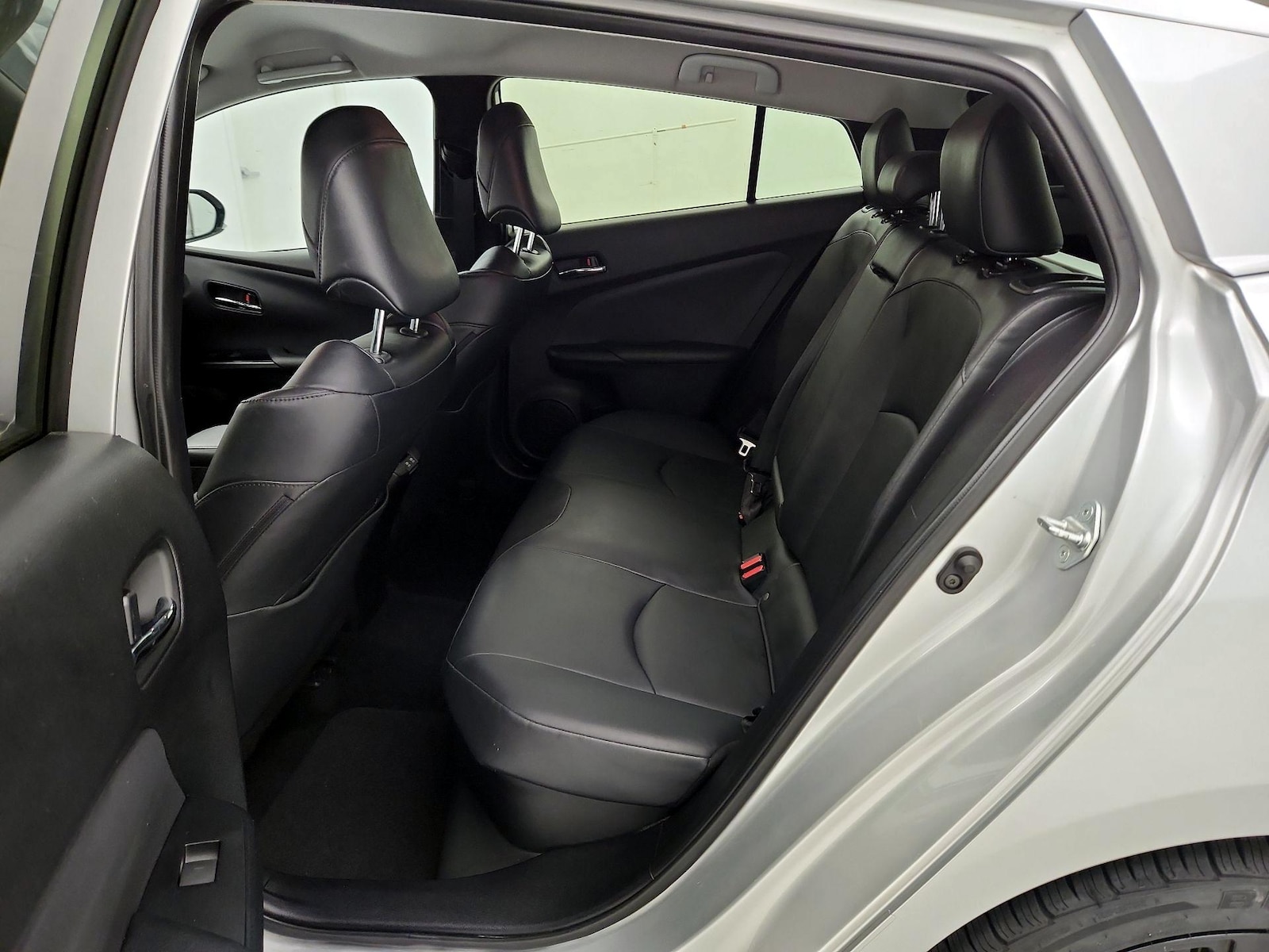 2019 Toyota Prius XLE - Photo 20