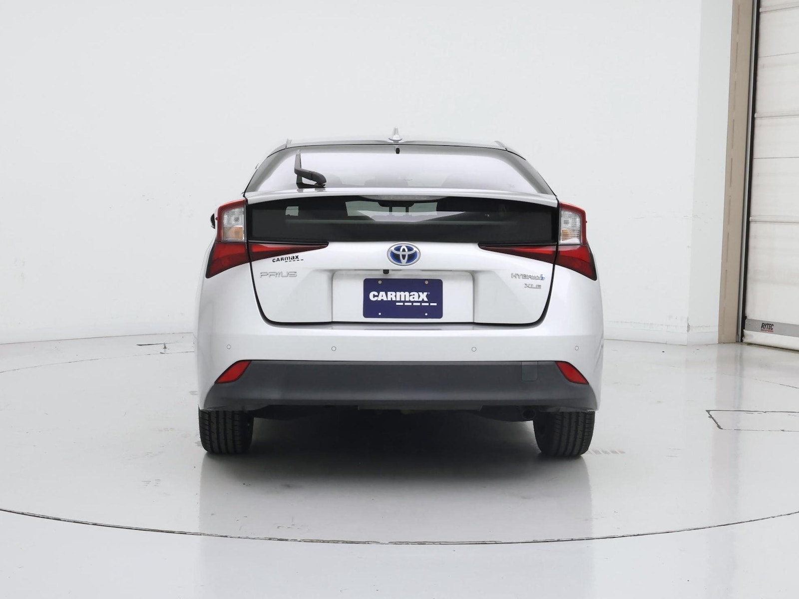 2019 Toyota Prius XLE - Photo 7