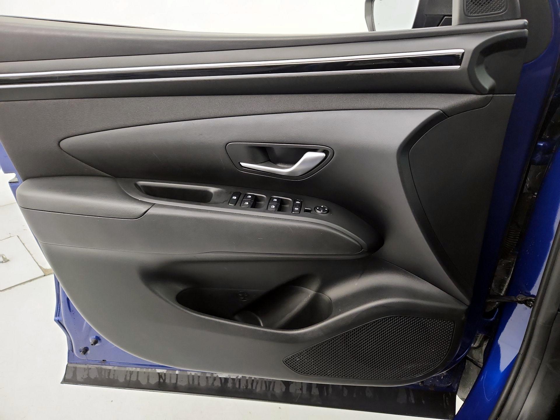 Thumbnail: 2023 Hyundai Tucson - 12