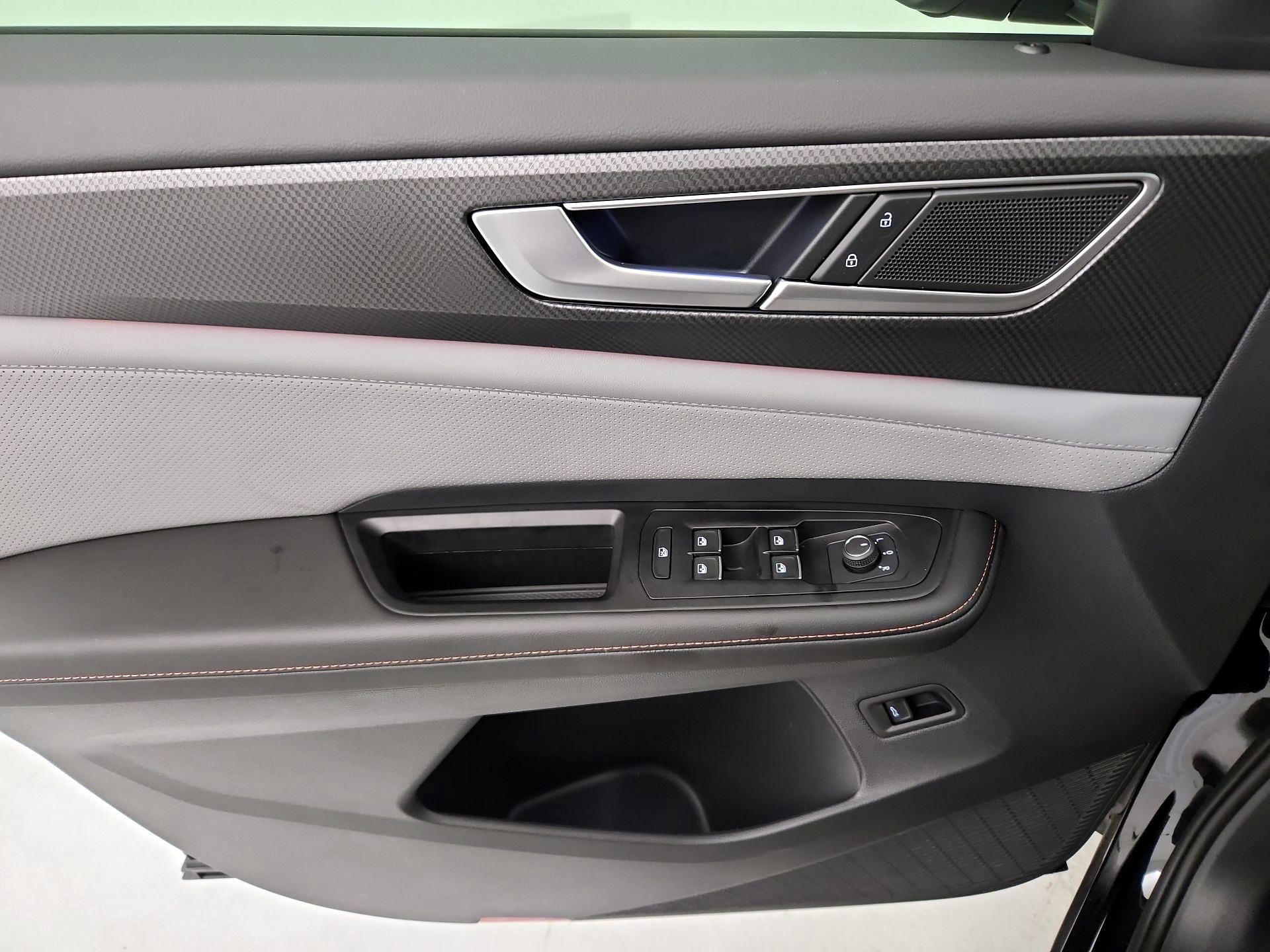 Thumbnail: 2025 Volkswagen Atlas - 12