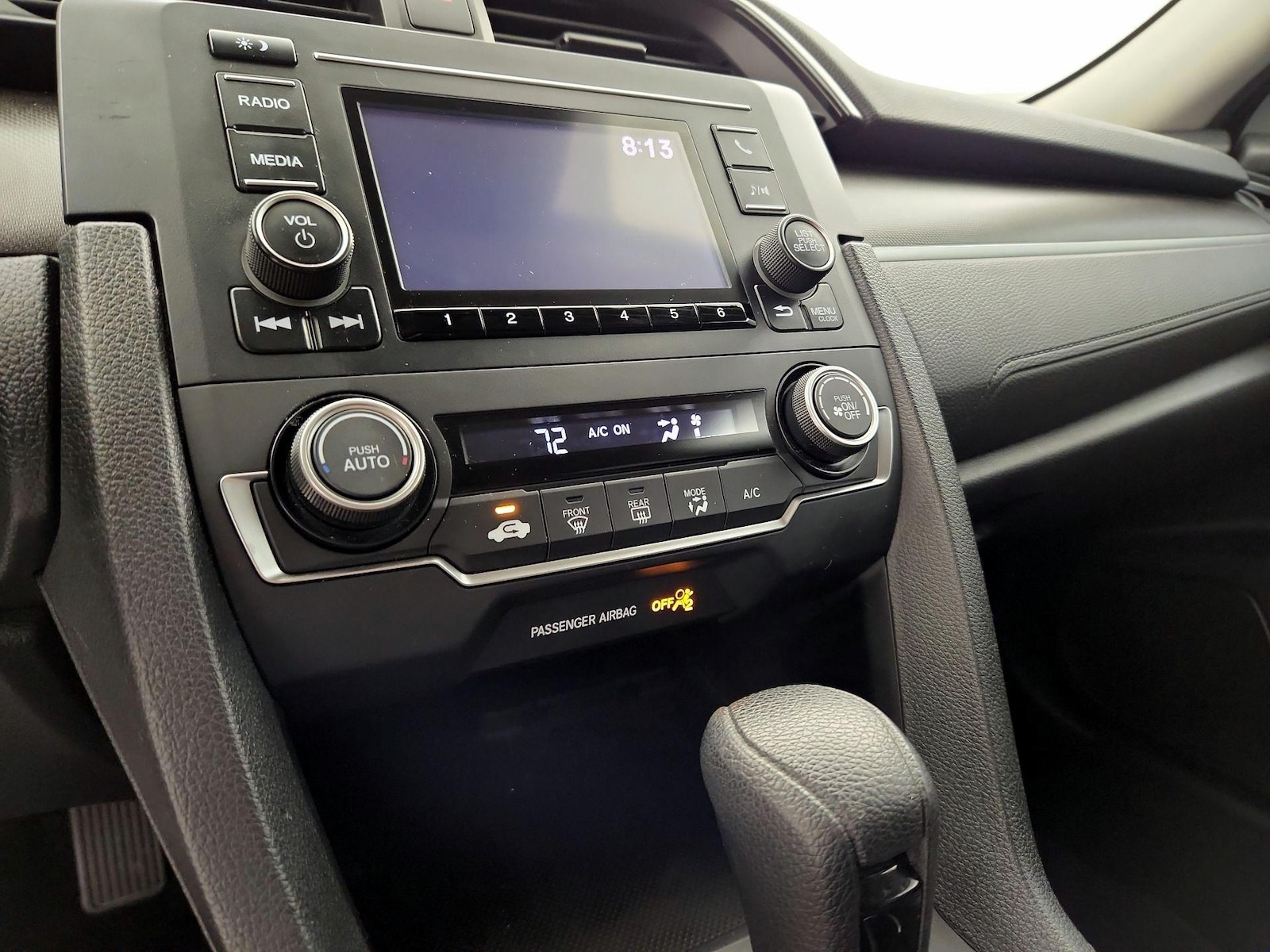 2019 Honda Civic LX - Photo 17