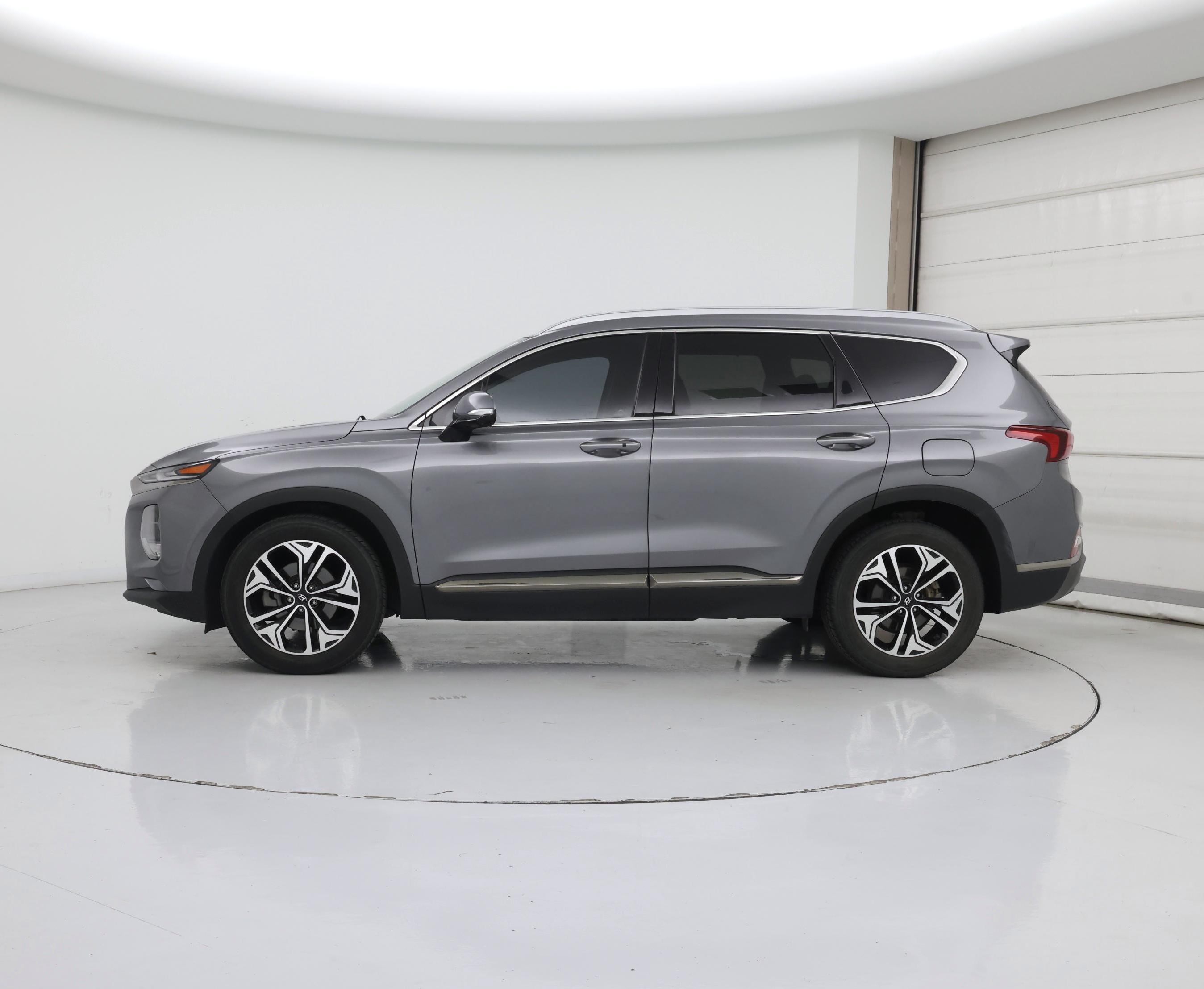 Thumbnail: 2020 Hyundai Santa Fe - 3