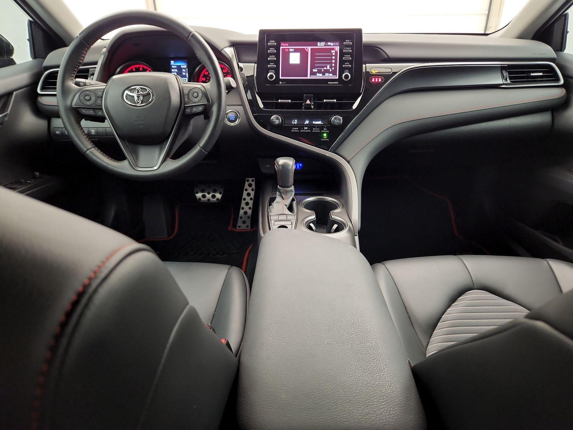 Thumbnail: 2022 Toyota Camry - 9