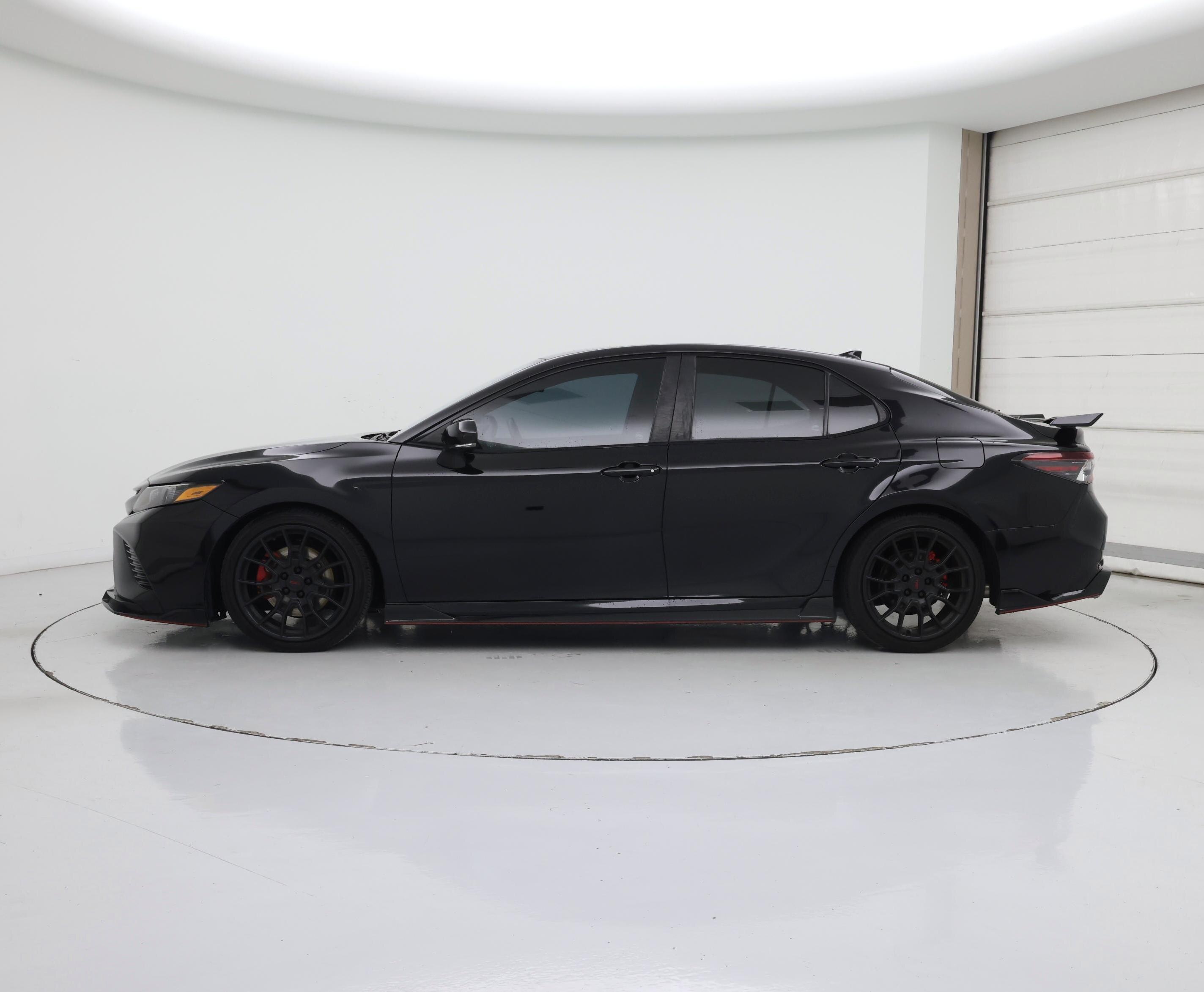 Thumbnail: 2022 Toyota Camry - 3