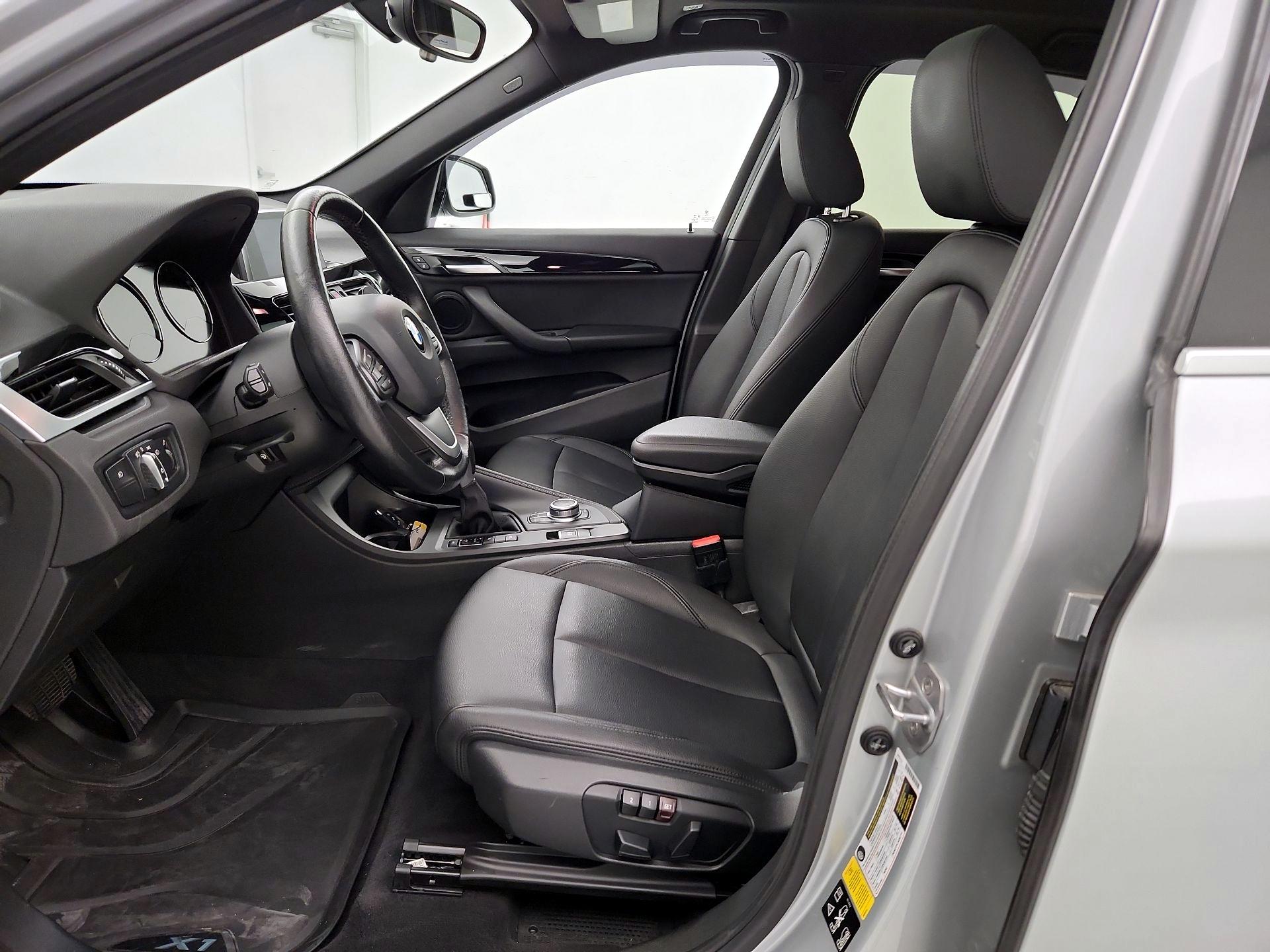 Thumbnail: 2019 BMW X1 - 11