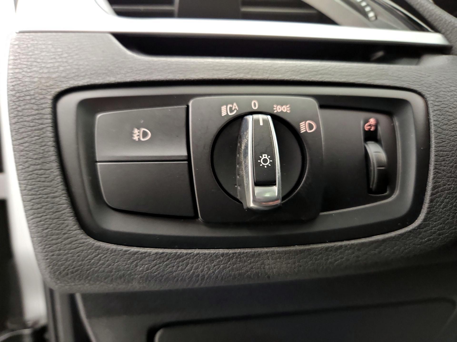 Thumbnail: 2019 BMW X1 - 13
