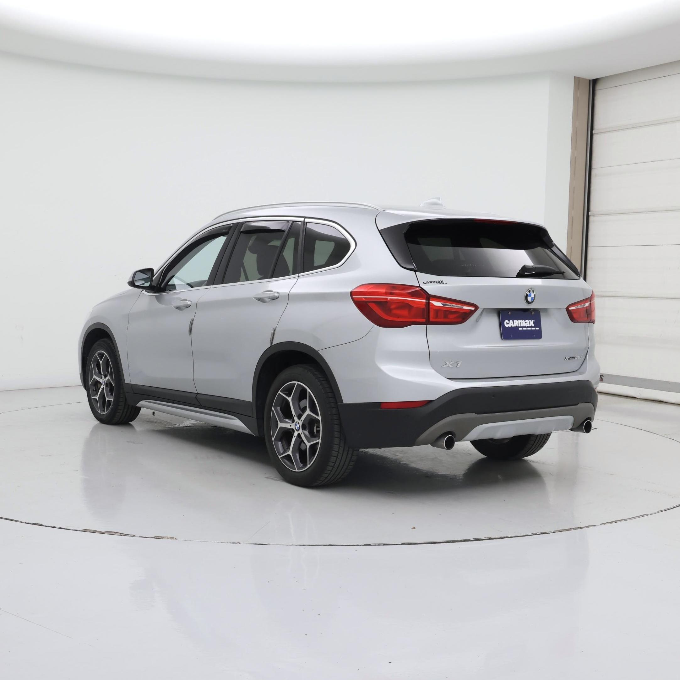 Thumbnail: 2019 BMW X1 - 2