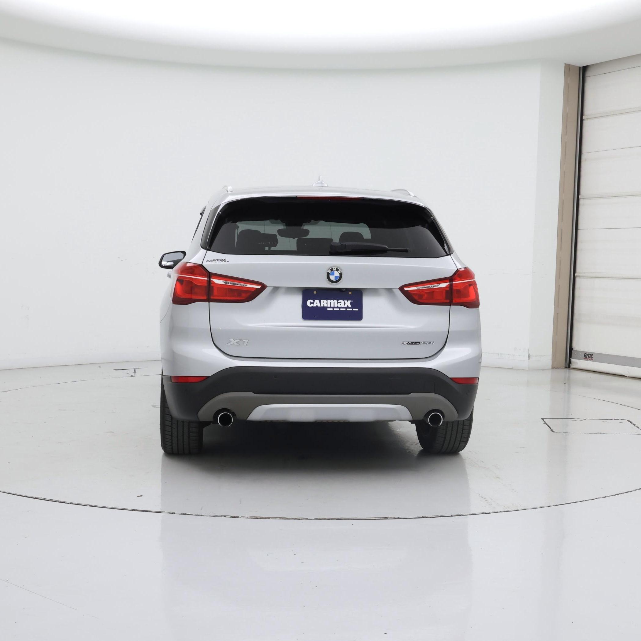 Thumbnail: 2019 BMW X1 - 6