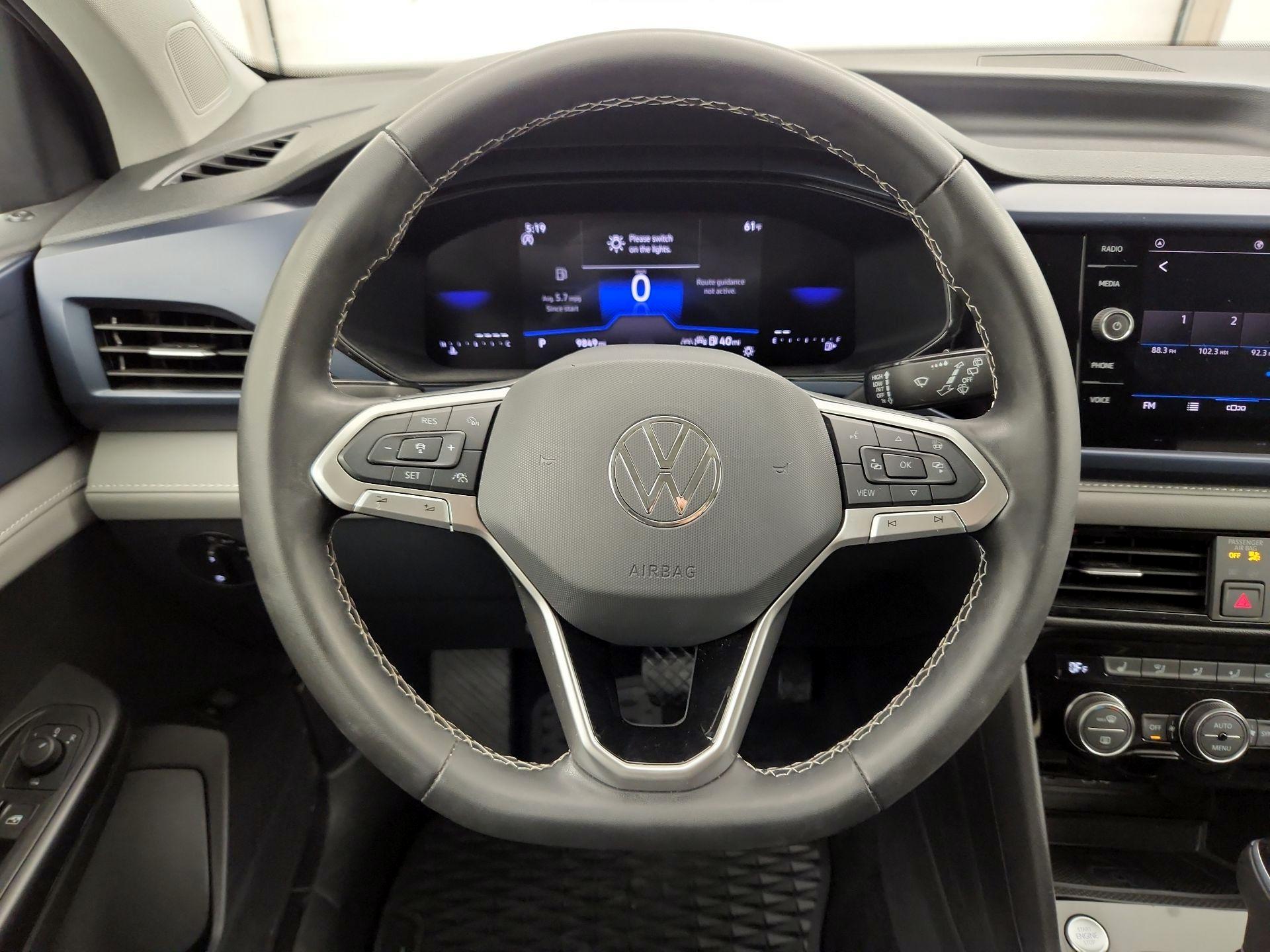 Thumbnail: 2024 Volkswagen Taos - 10