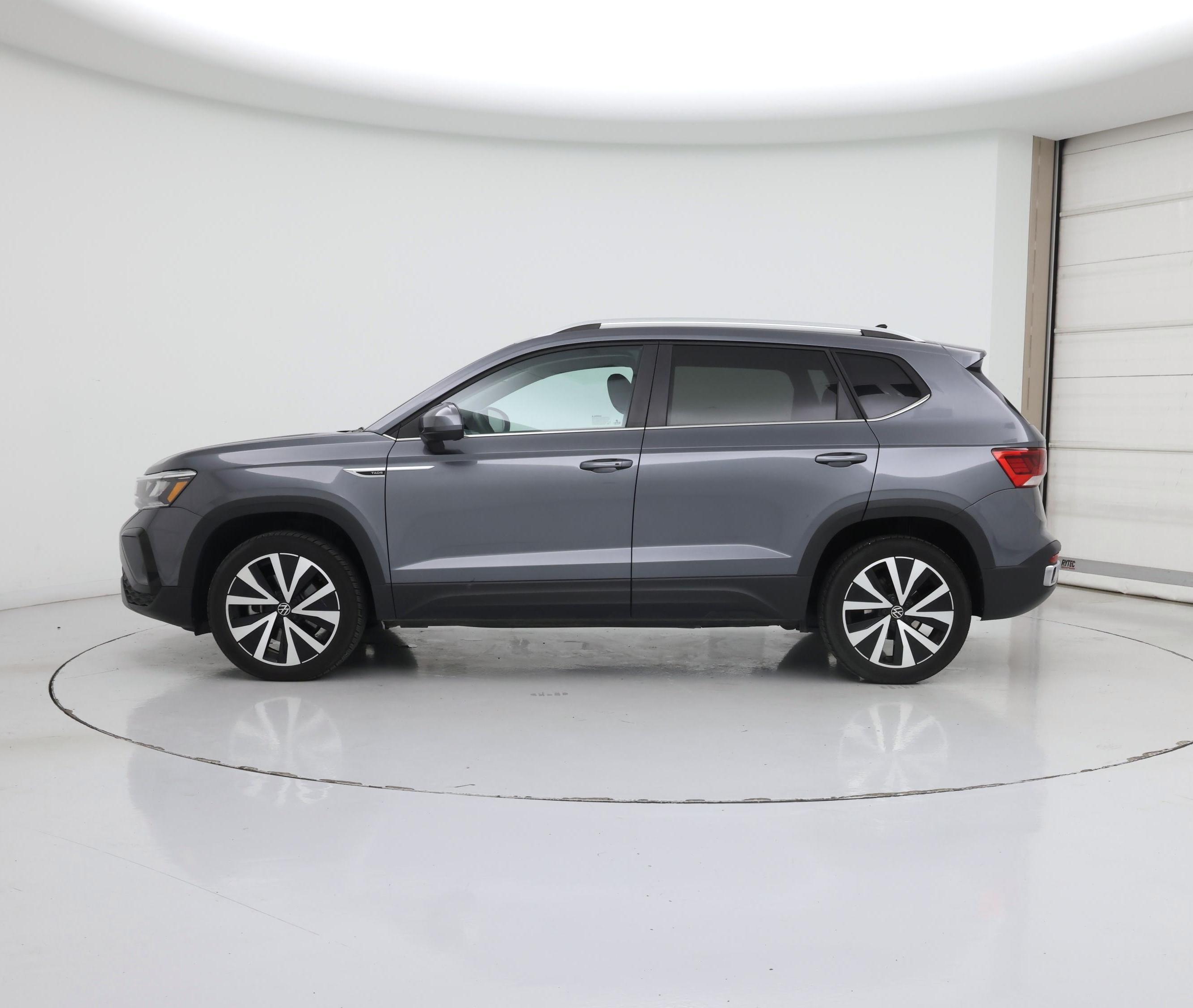 Thumbnail: 2024 Volkswagen Taos - 3