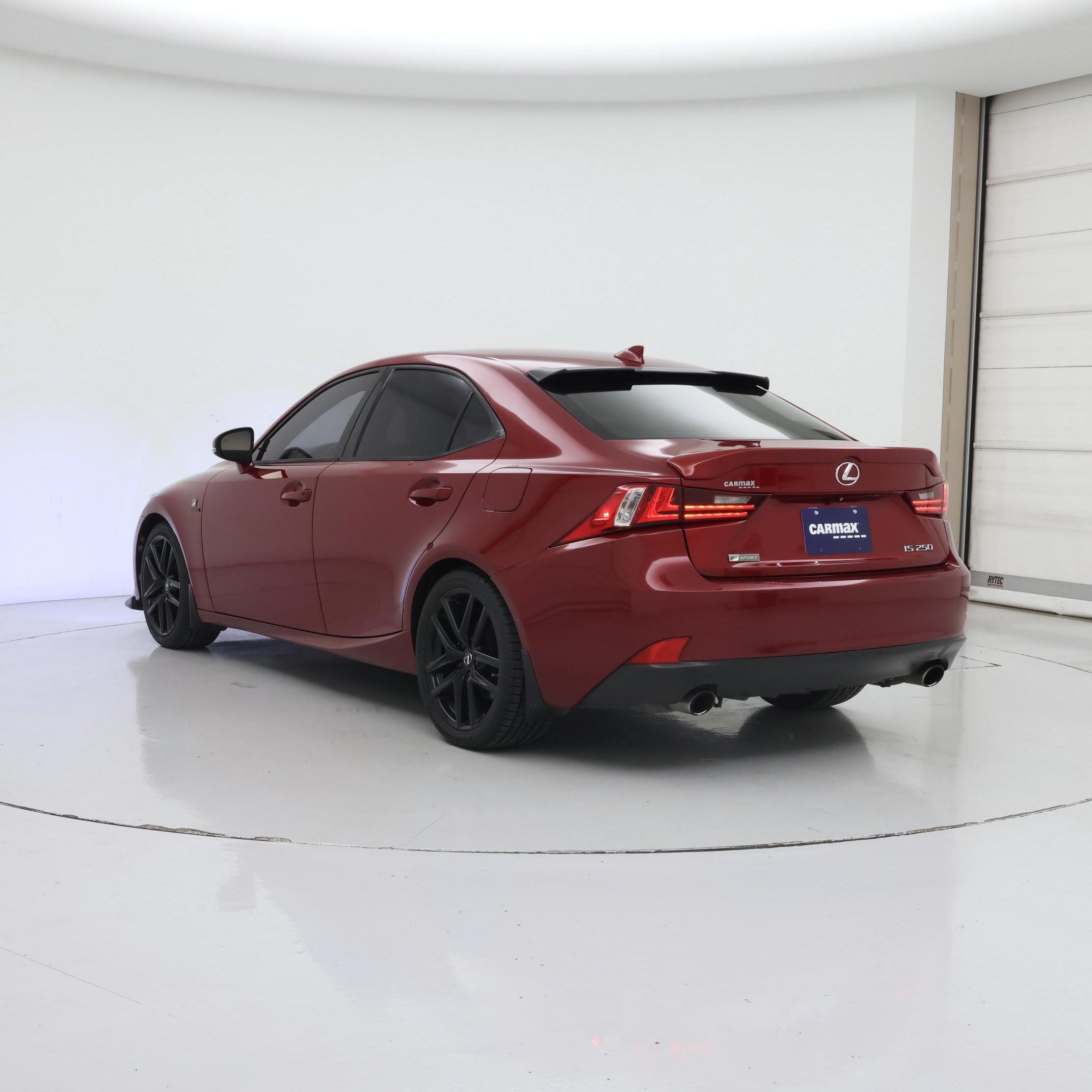 Thumbnail: 2015 Lexus IS - 2