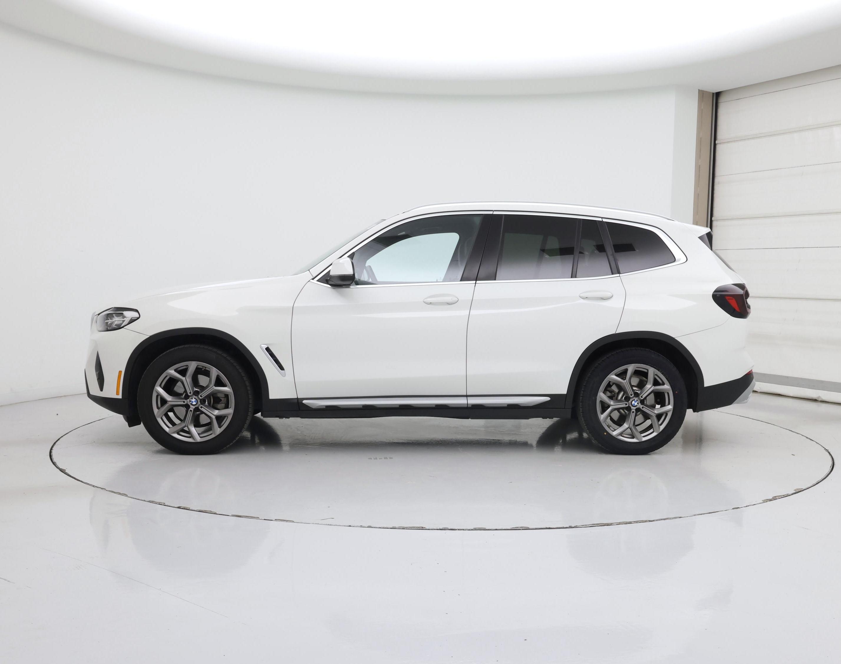Thumbnail: 2022 BMW X3 - 3