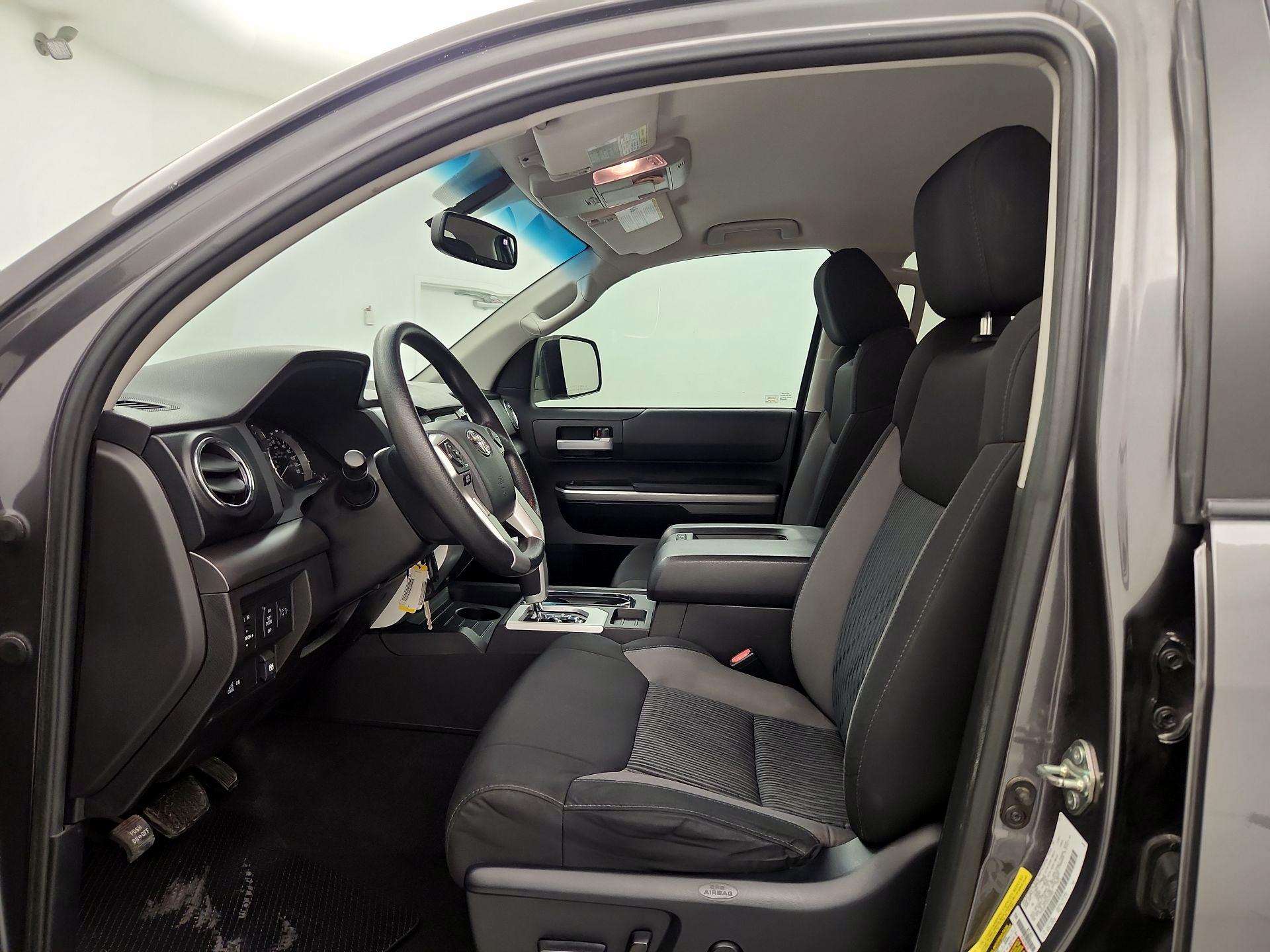 Thumbnail: 2016 Toyota Tundra - 11