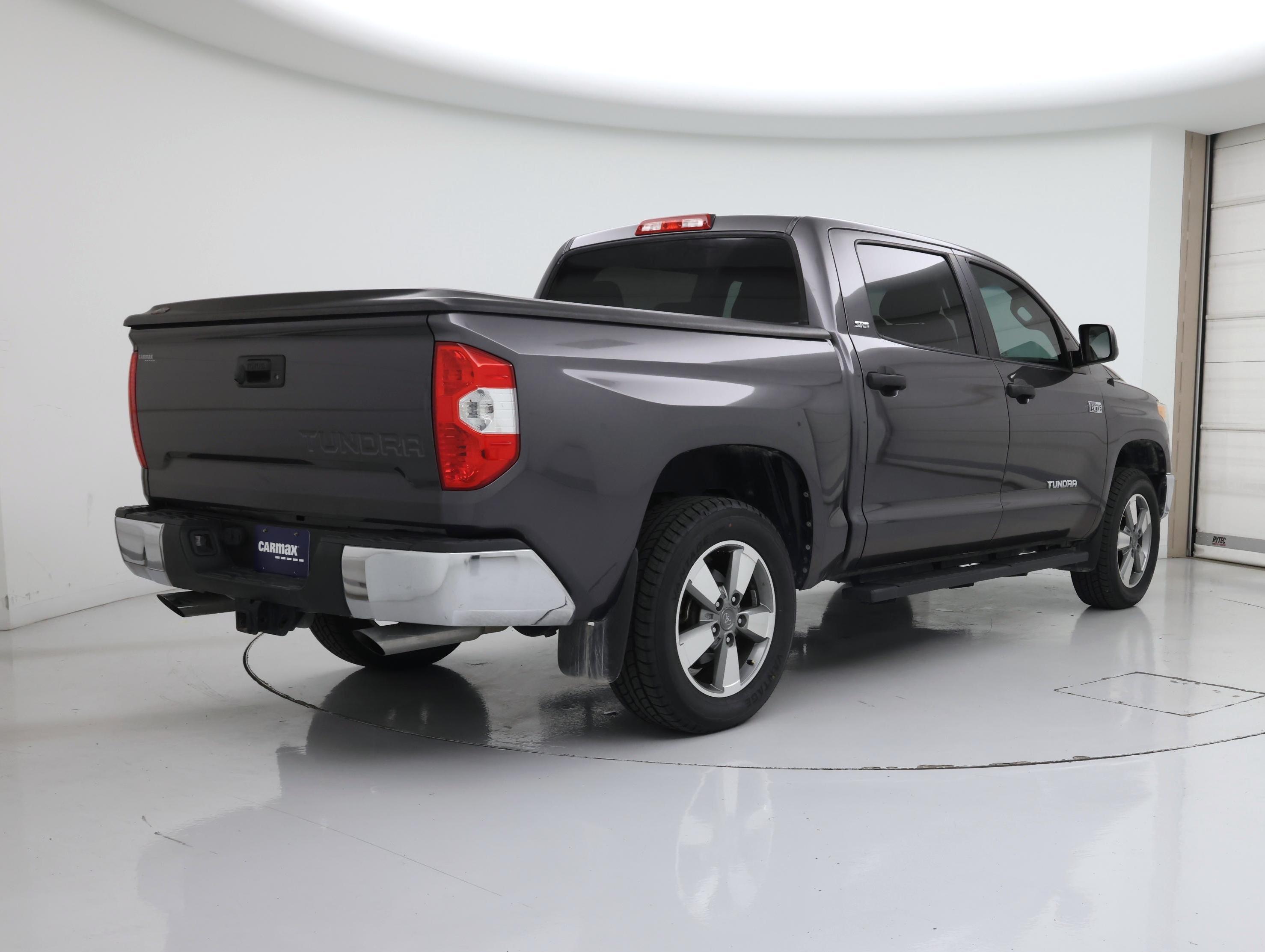 Thumbnail: 2016 Toyota Tundra - 8