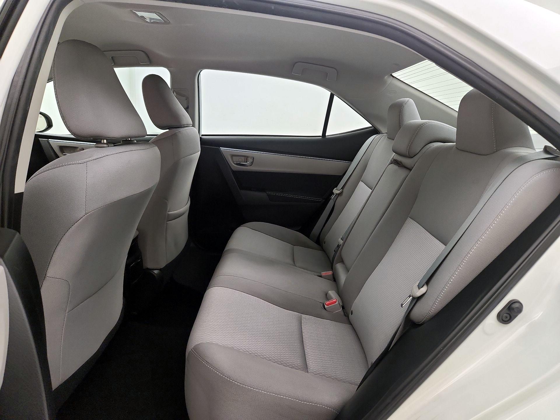 Thumbnail: 2015 Toyota Corolla - 19