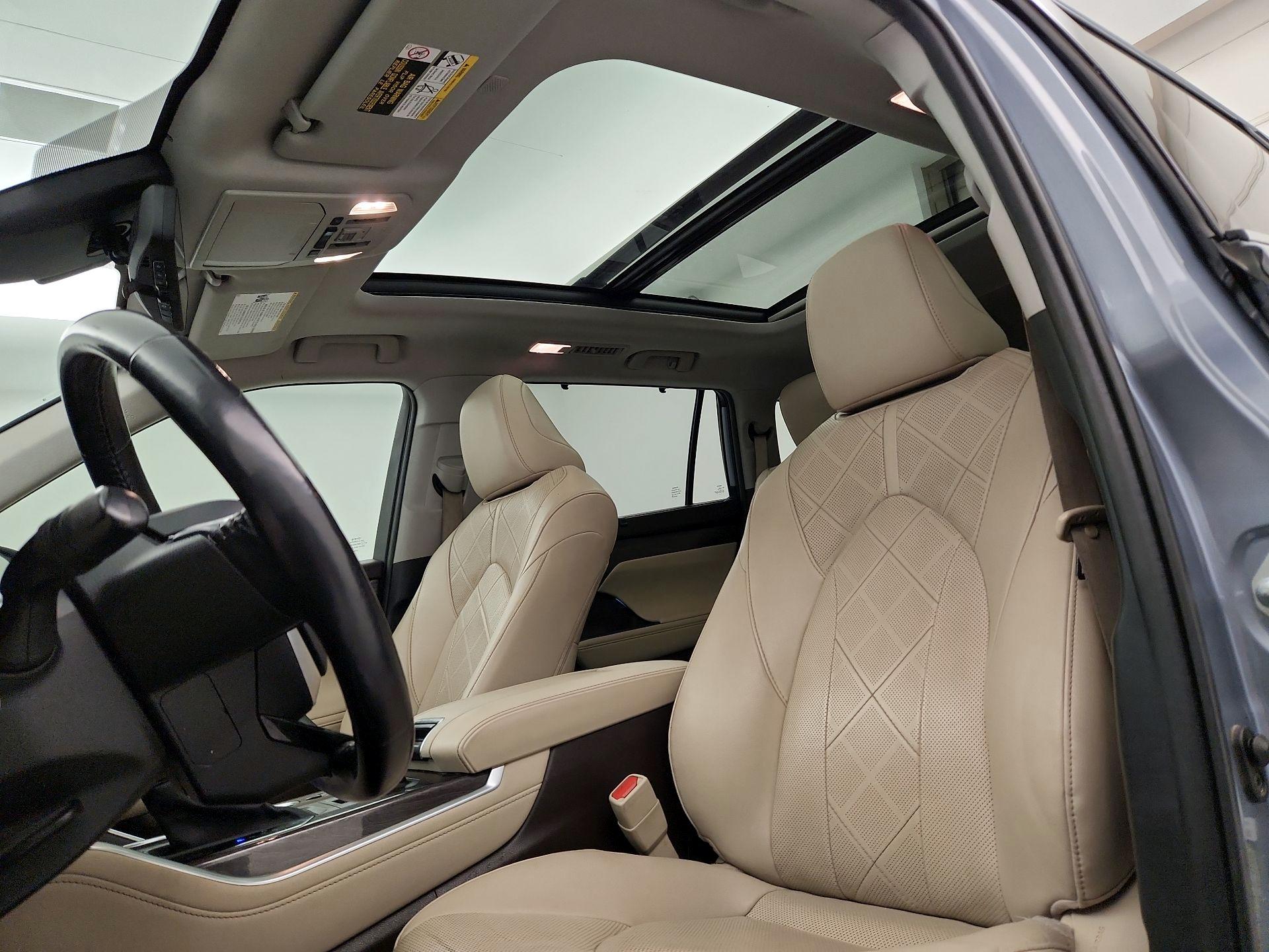 Thumbnail: 2021 Toyota Highlander - 20