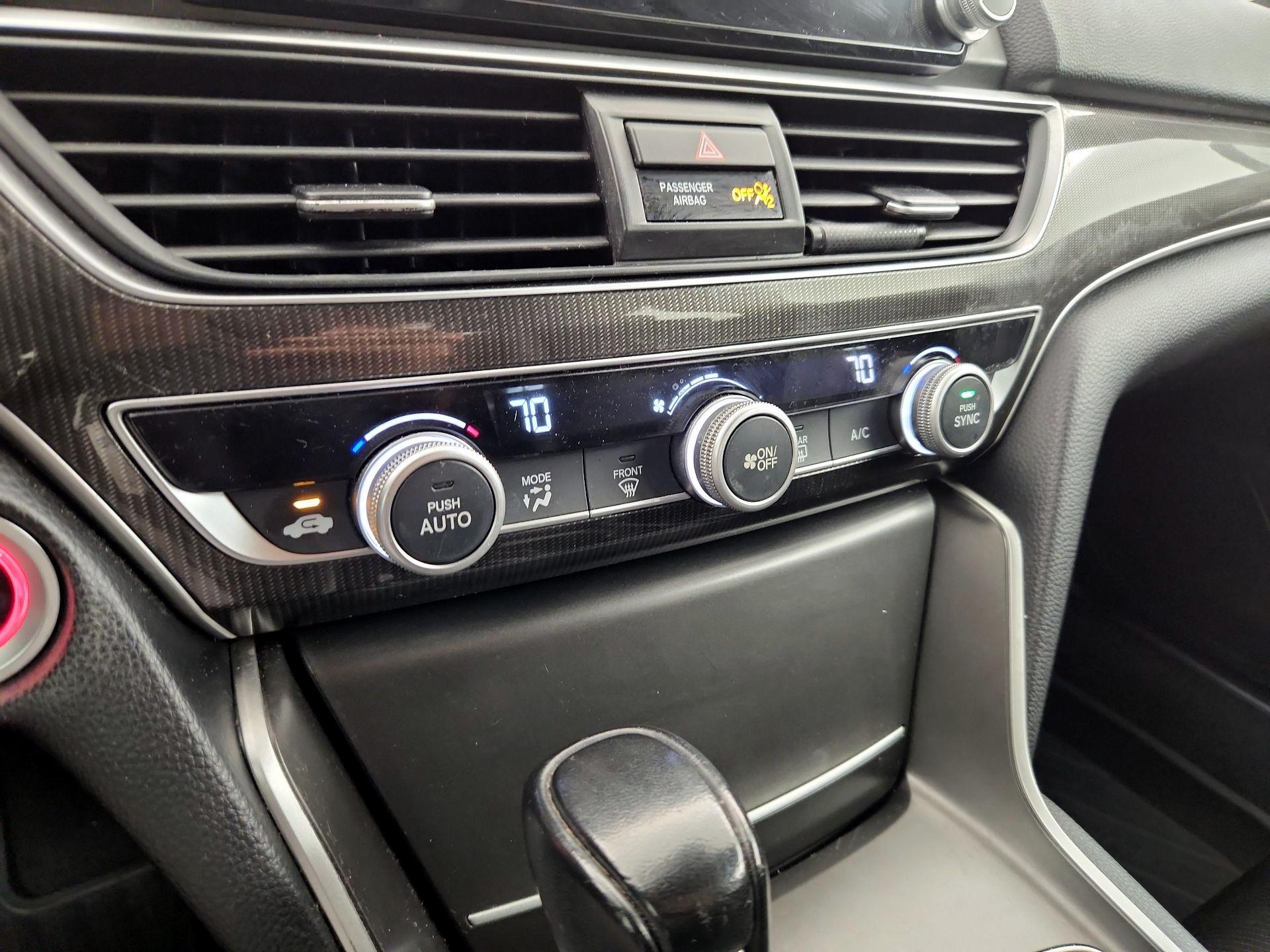 Thumbnail: 2018 Honda Accord - 16