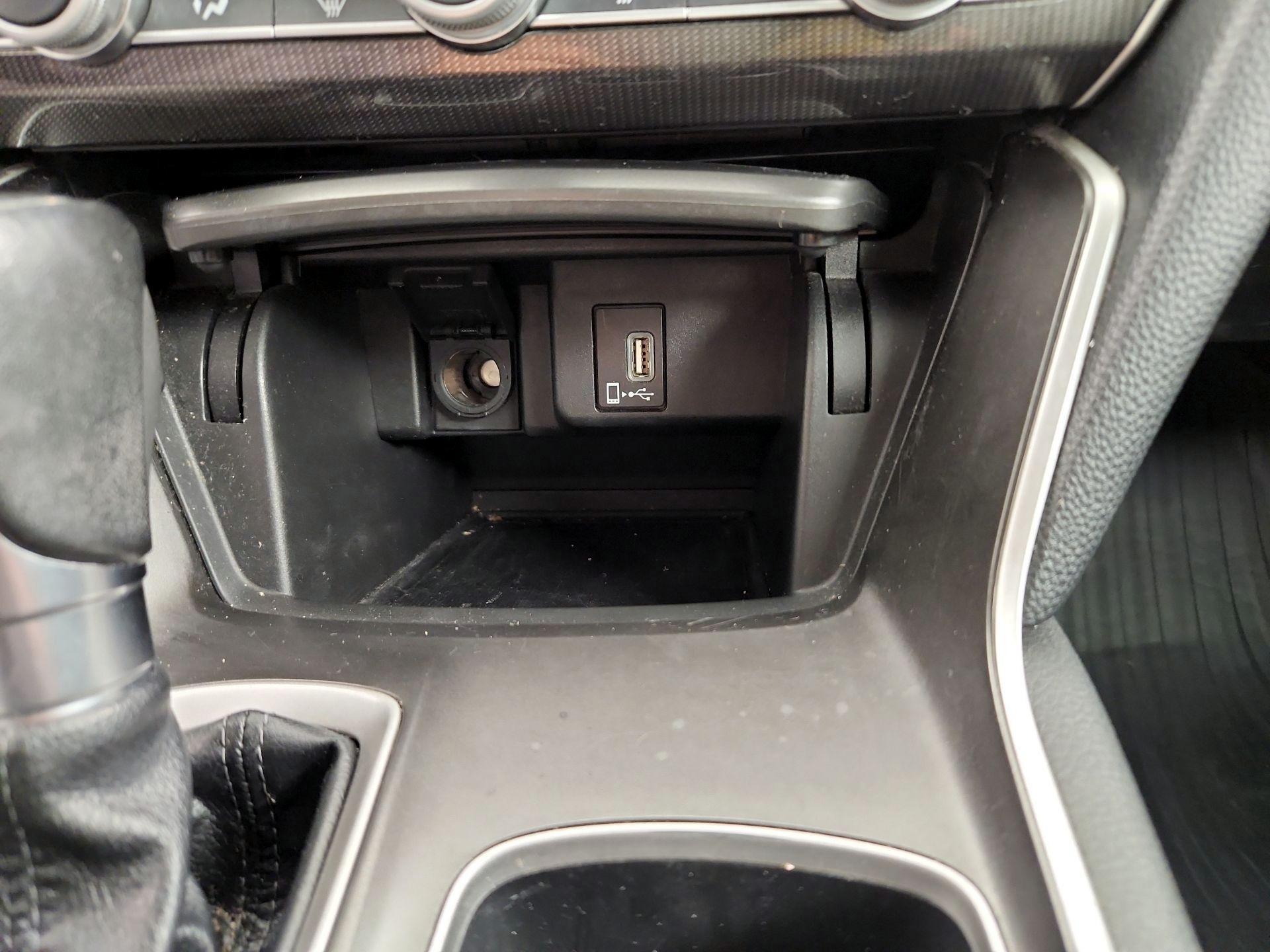 Thumbnail: 2018 Honda Accord - 18