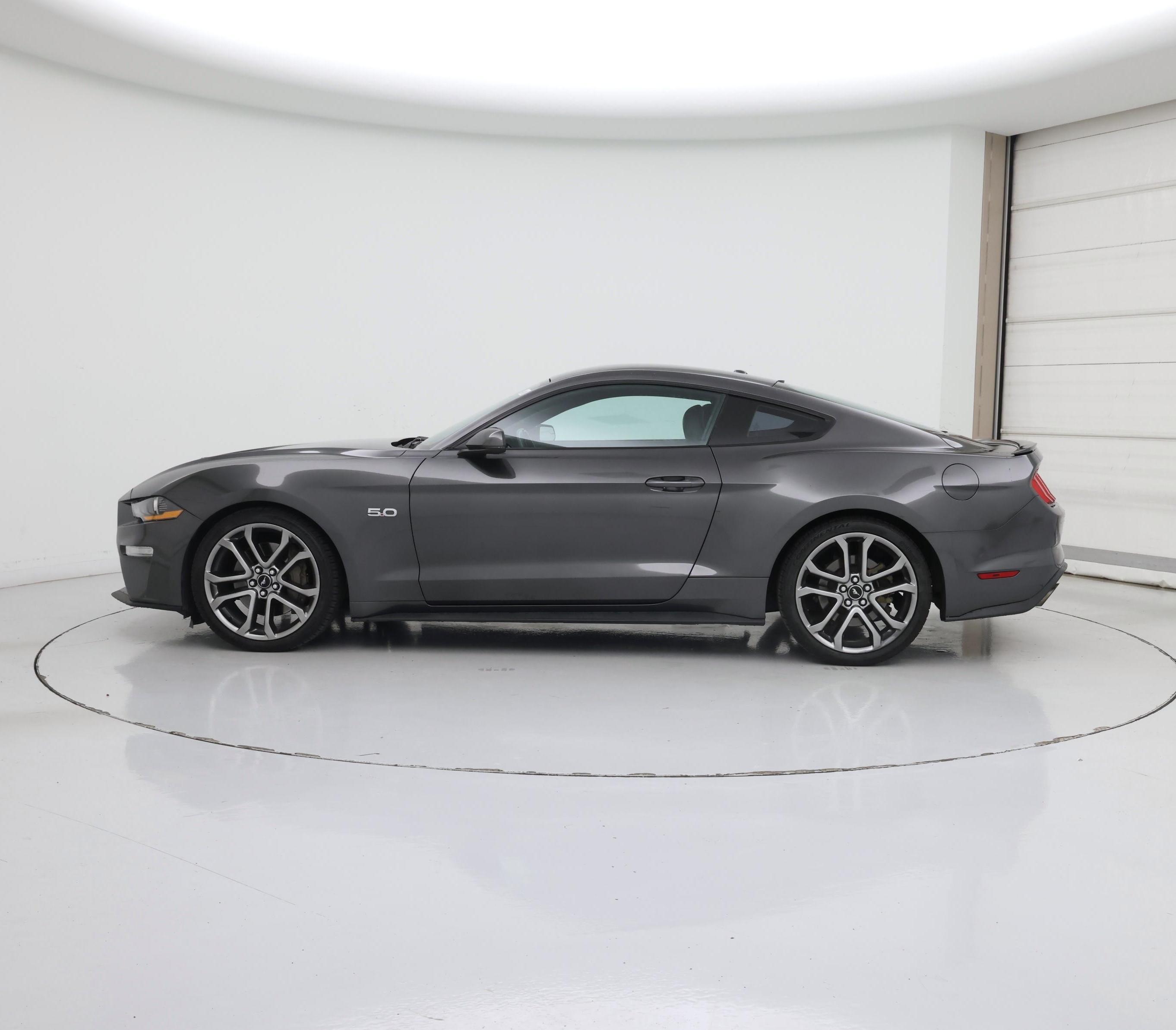 Thumbnail: 2018 Ford Mustang - 3