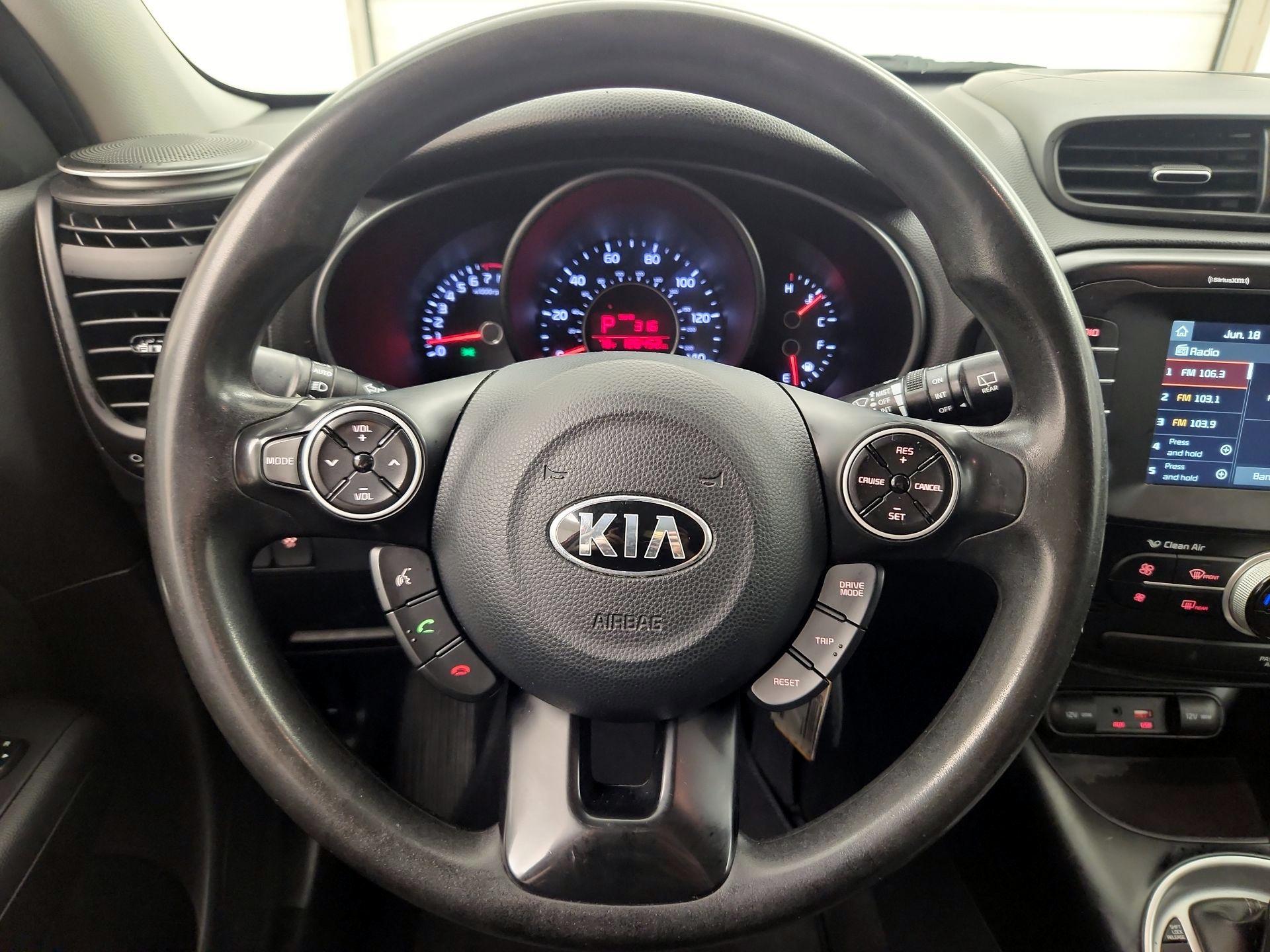Thumbnail: 2018 Kia Soul - 10