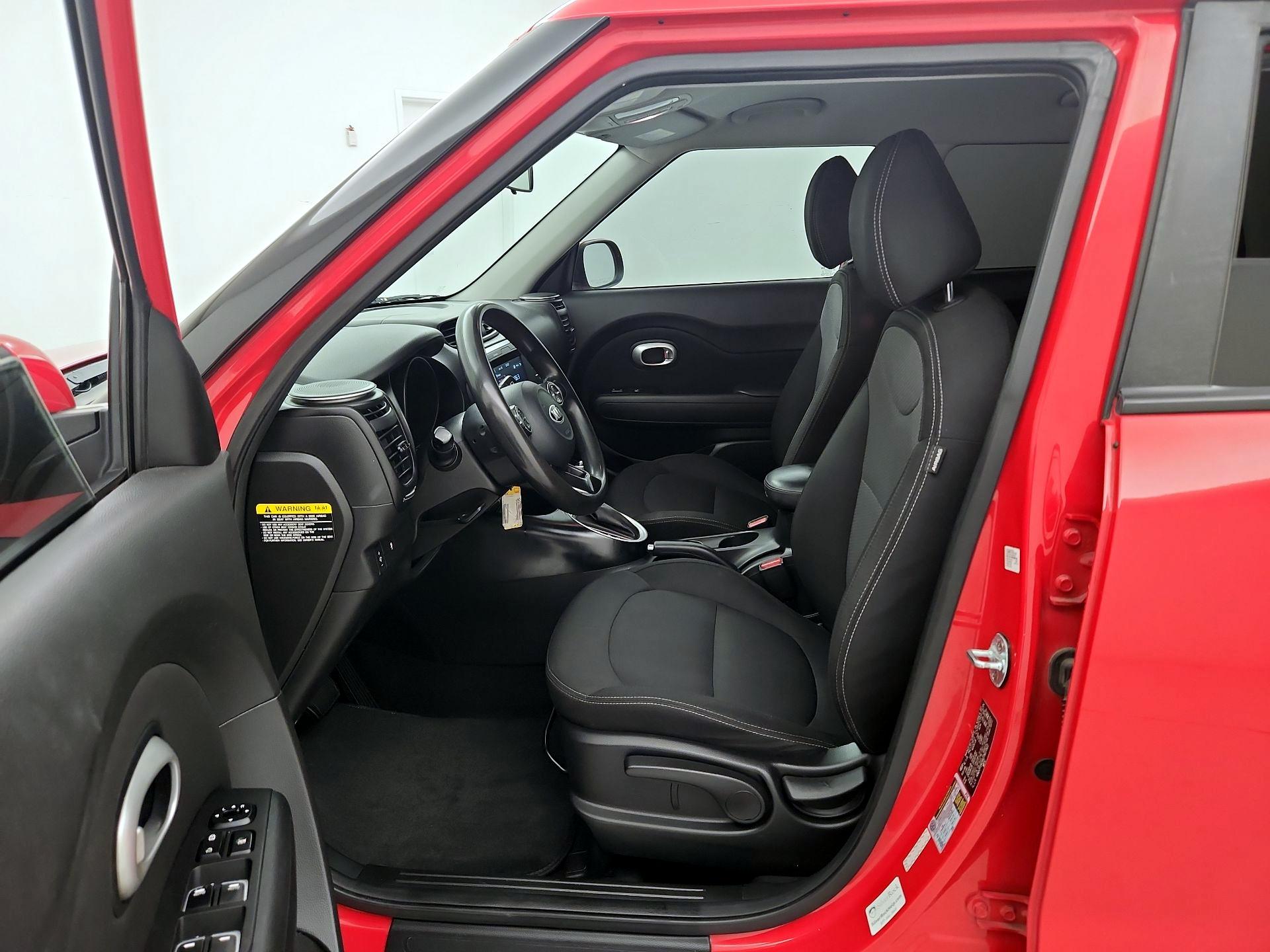 Thumbnail: 2018 Kia Soul - 11