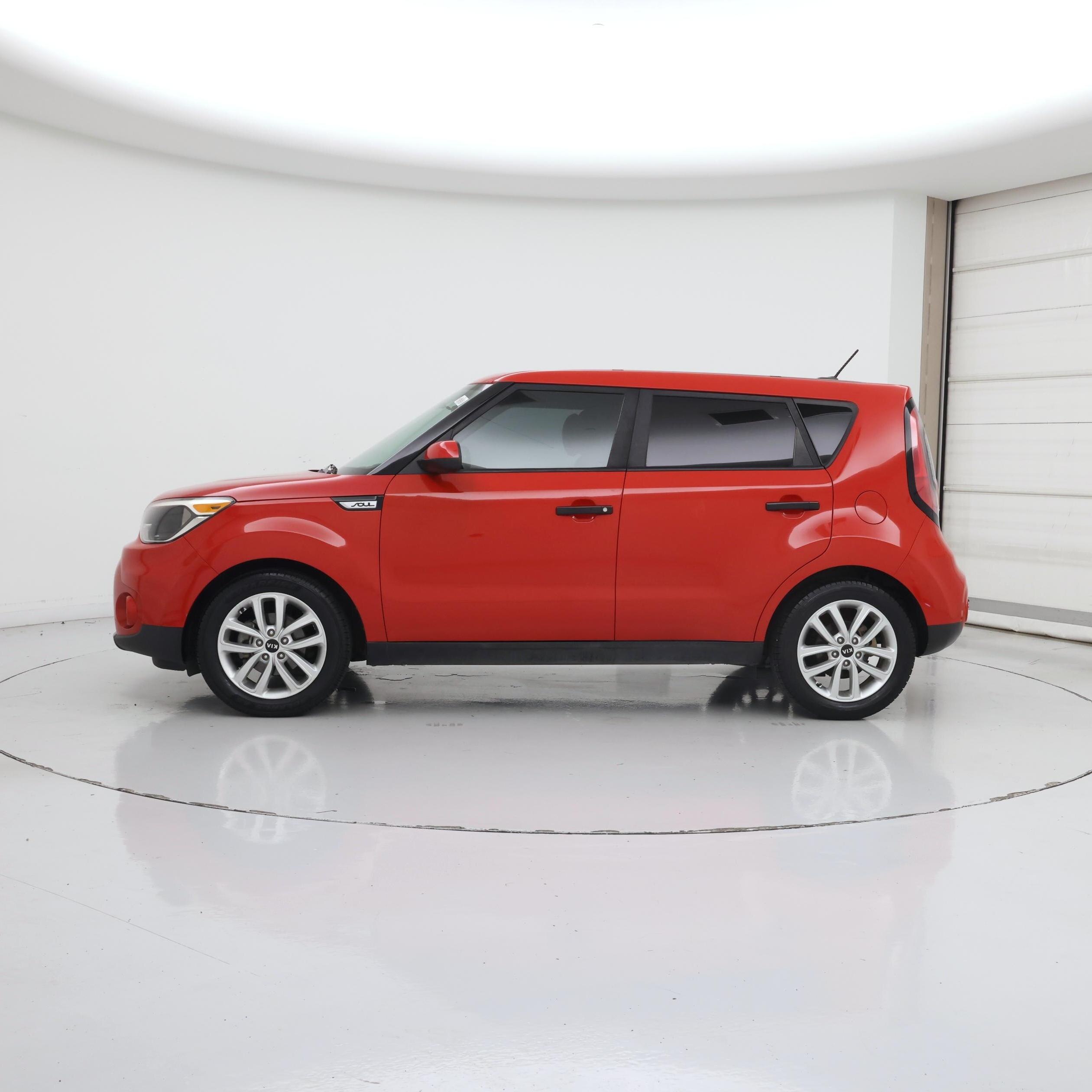 Thumbnail: 2018 Kia Soul - 3