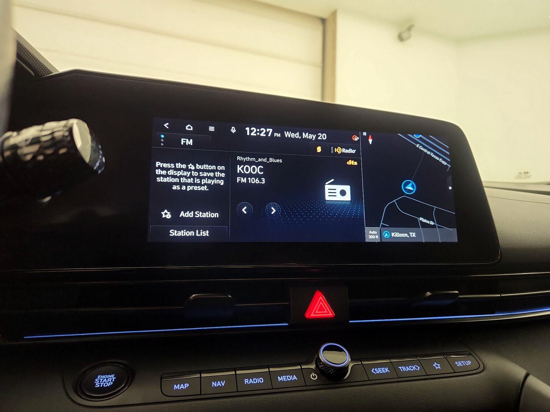 Thumbnail: 2022 Hyundai Elantra - 16
