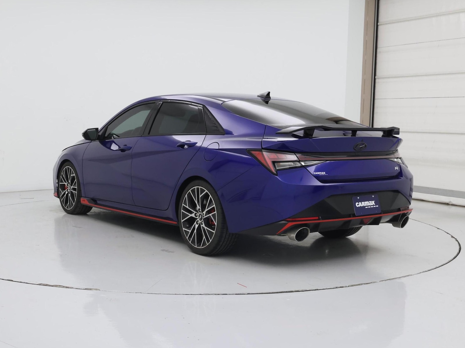 2022 Hyundai Elantra N - Photo 3