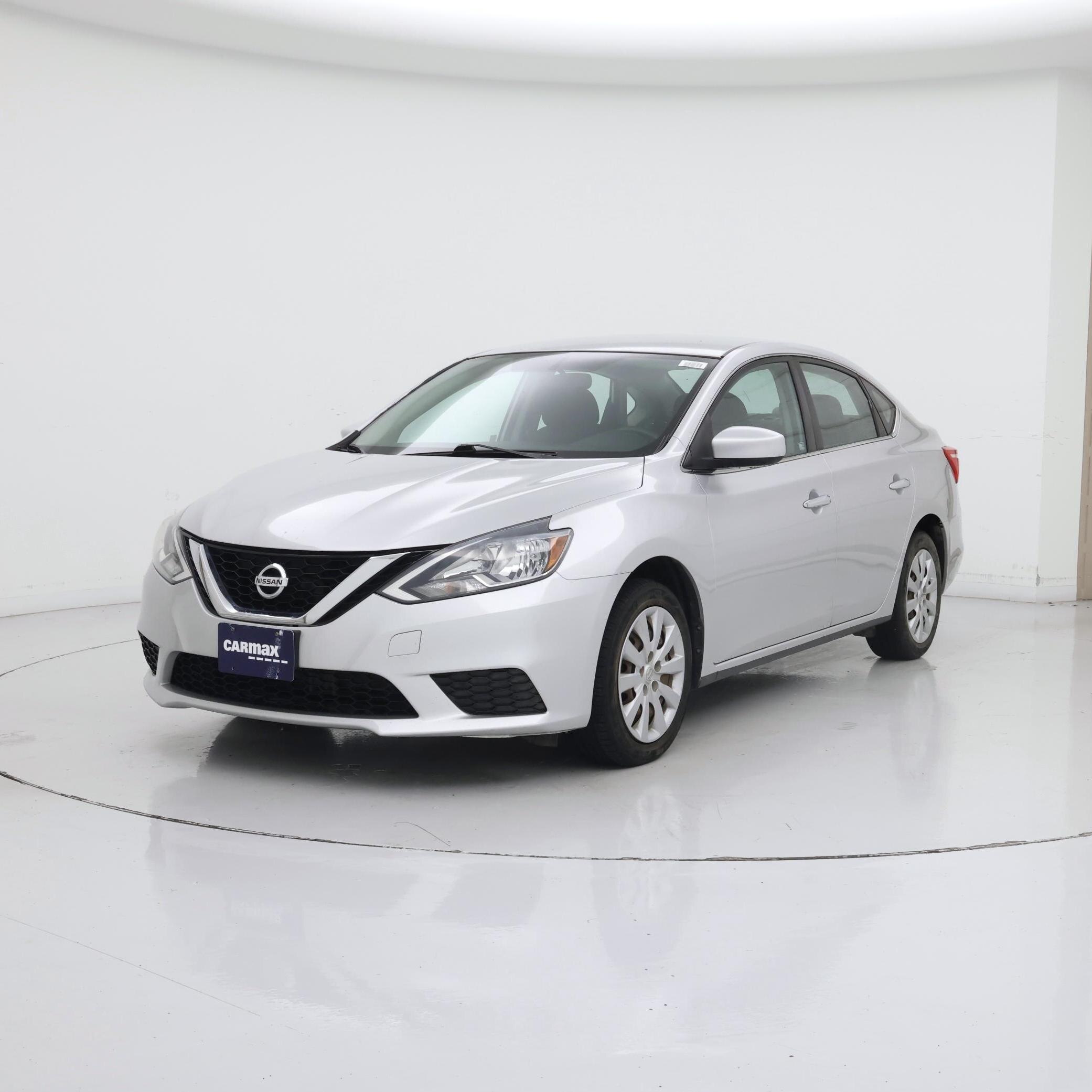 Thumbnail: 2017 Nissan Sentra - 4
