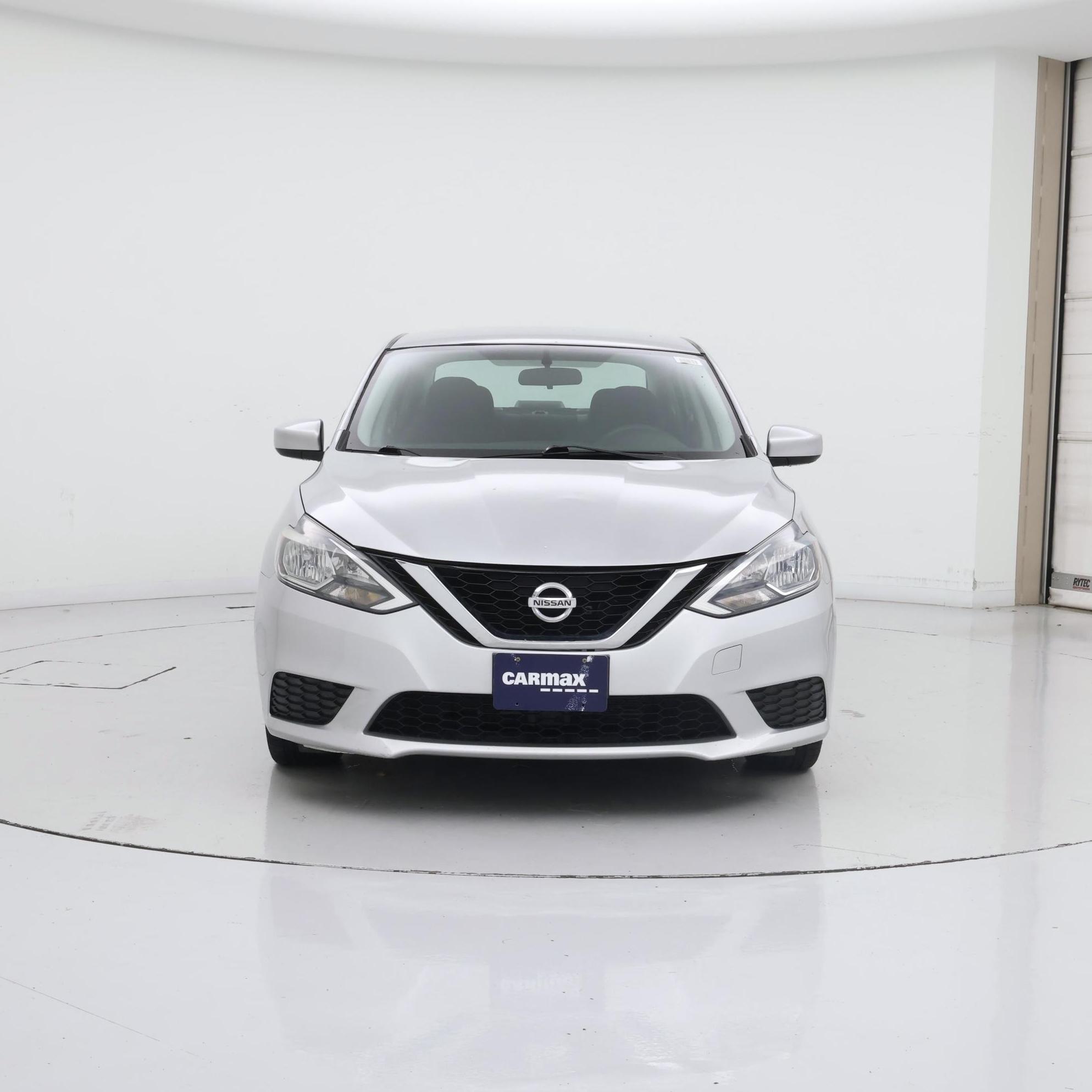 Thumbnail: 2017 Nissan Sentra - 5