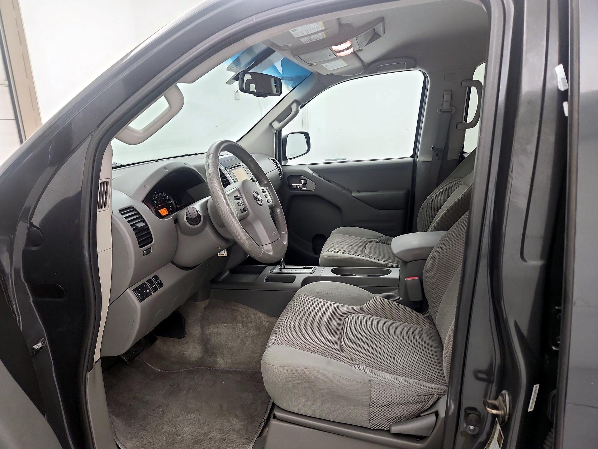 Thumbnail: 2015 Nissan Frontier - 11