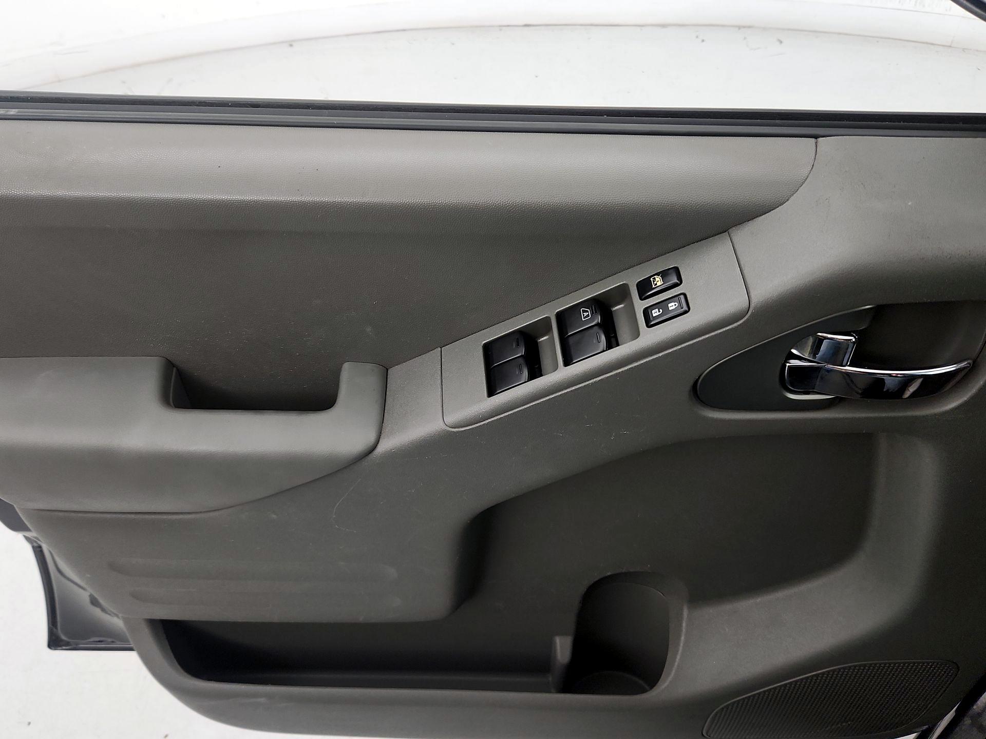 Thumbnail: 2015 Nissan Frontier - 12