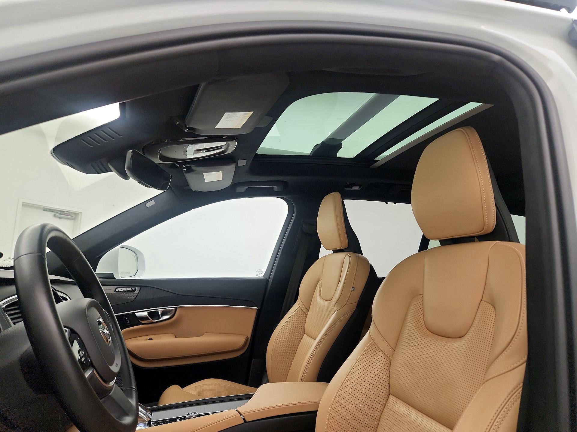 Thumbnail: 2025 Volvo XC90 - 19