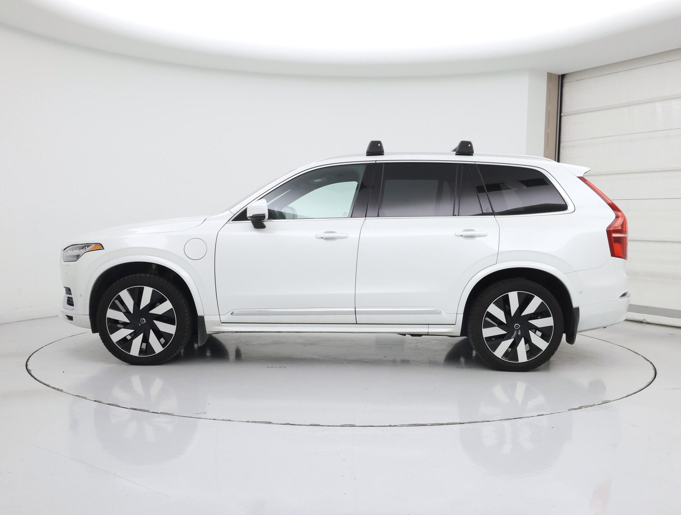 Thumbnail: 2025 Volvo XC90 - 3